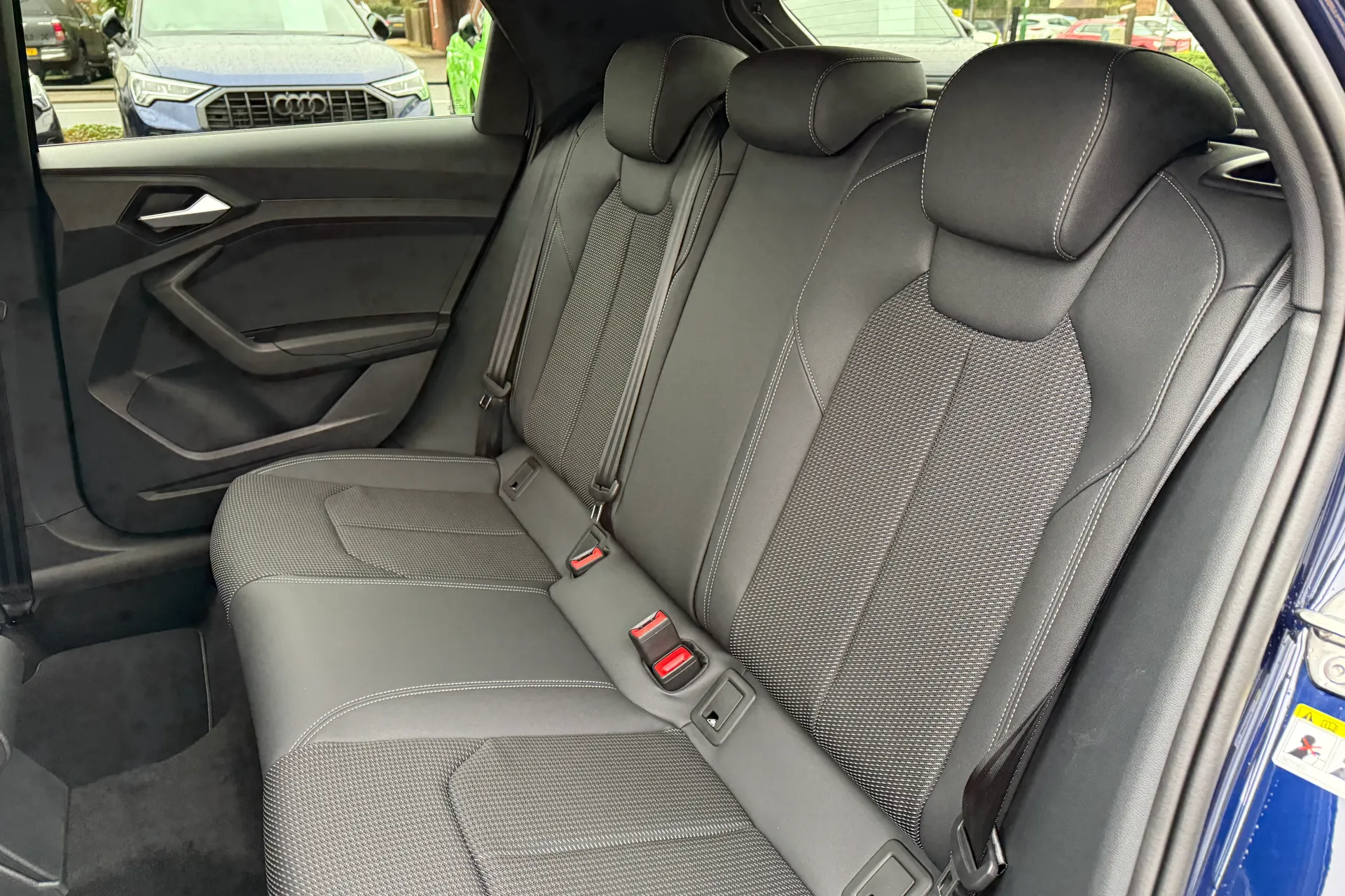 Audi A1 thumbnail image number 42