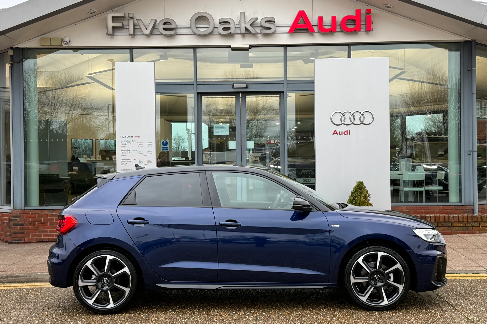 Audi A1 thumbnail image number 2