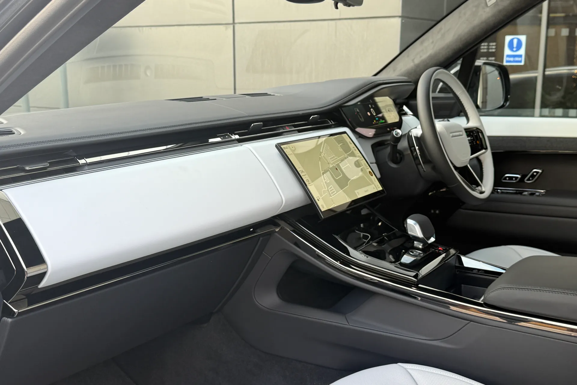 LAND ROVER RANGE ROVER SPORT thumbnail image number 62