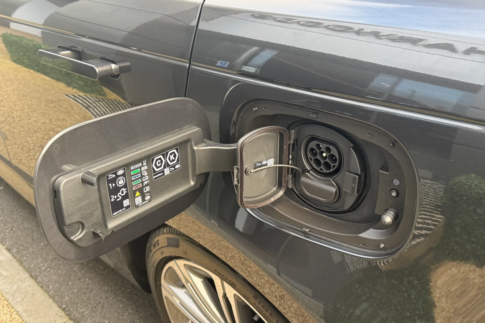 LAND ROVER RANGE ROVER SPORT thumbnail image number 58