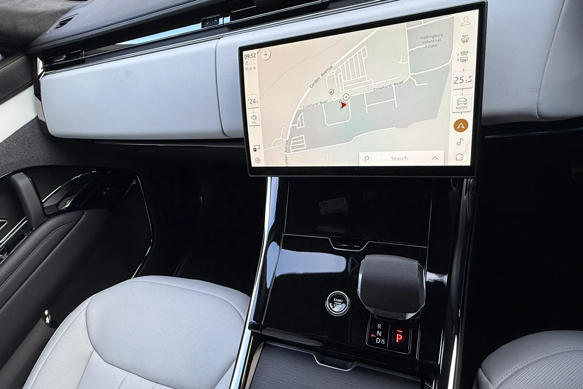 LAND ROVER RANGE ROVER SPORT thumbnail image number 37