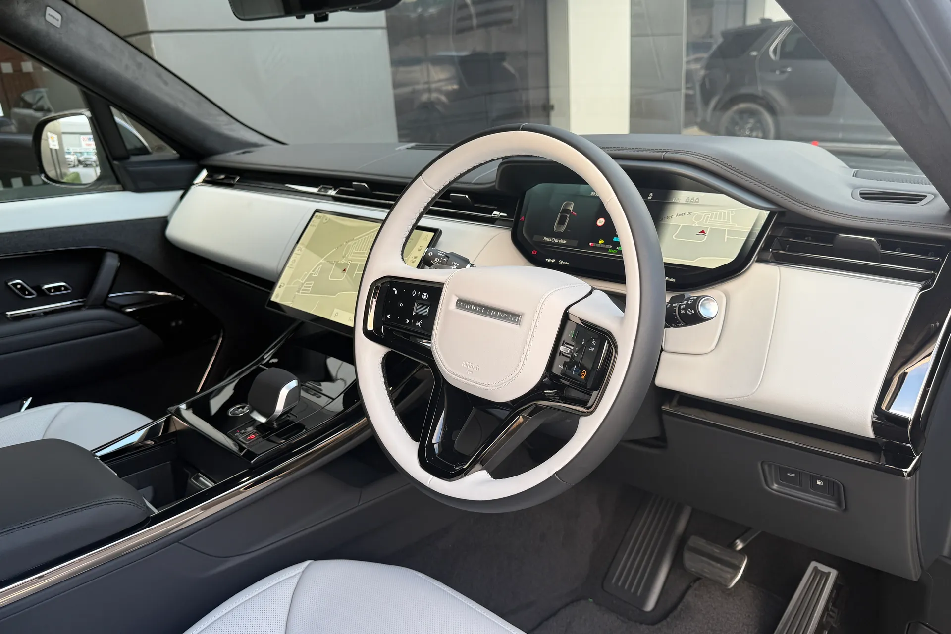 LAND ROVER RANGE ROVER SPORT thumbnail image number 20