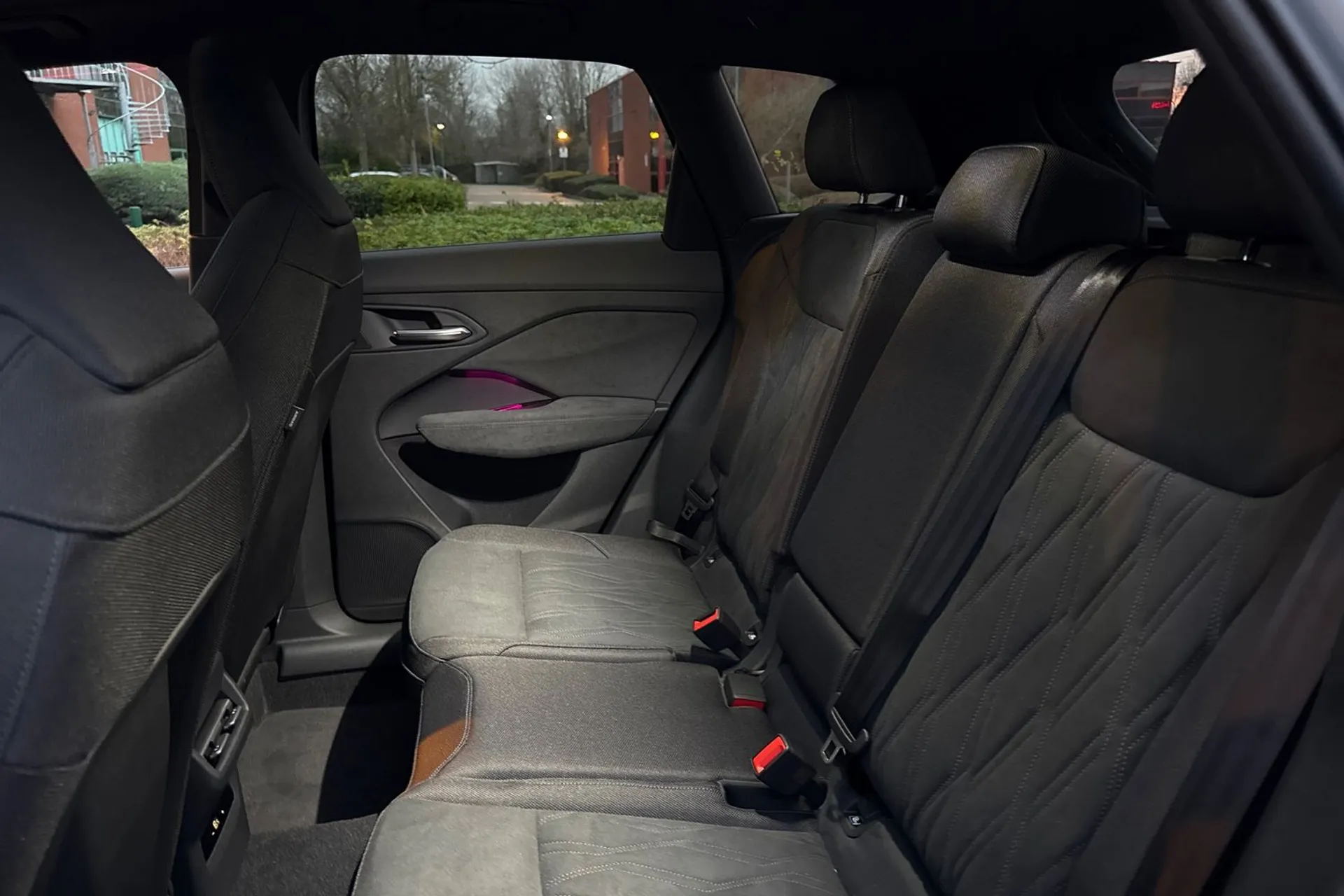 Audi Q3 thumbnail image number 42