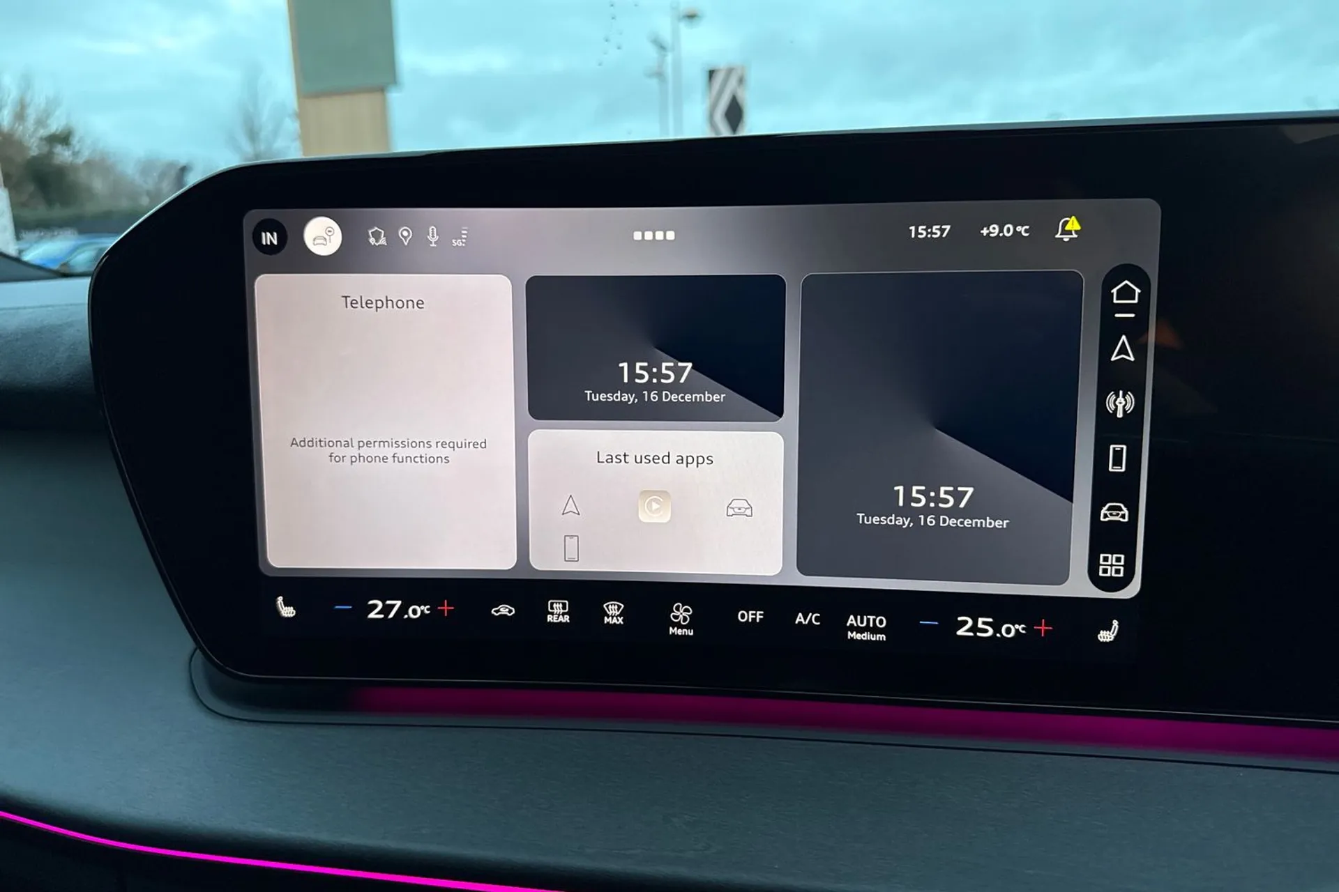 Audi Q3 thumbnail image number 34