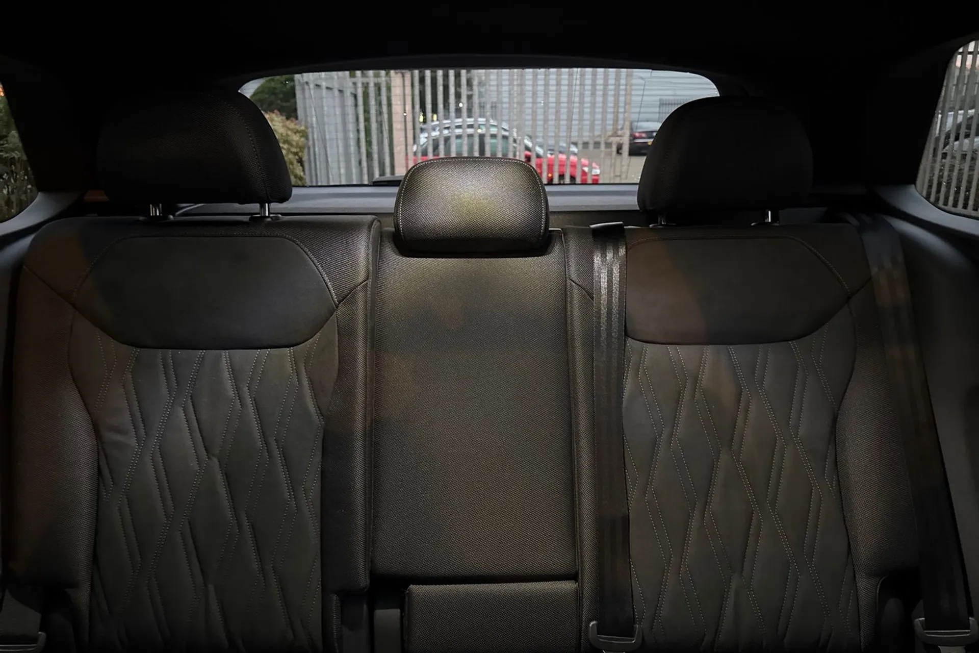 Audi Q3 thumbnail image number 44