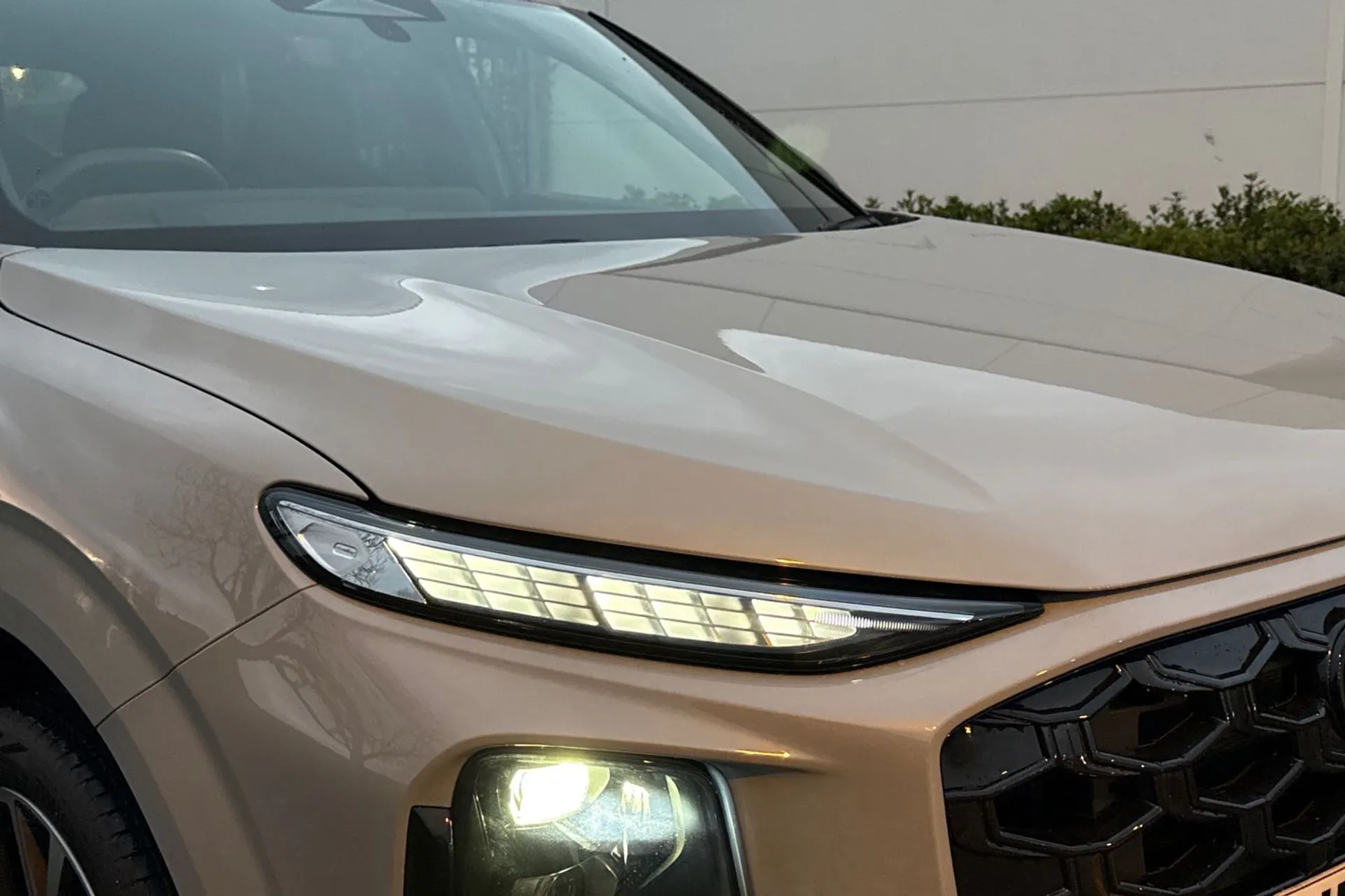 Audi Q3 thumbnail image number 17