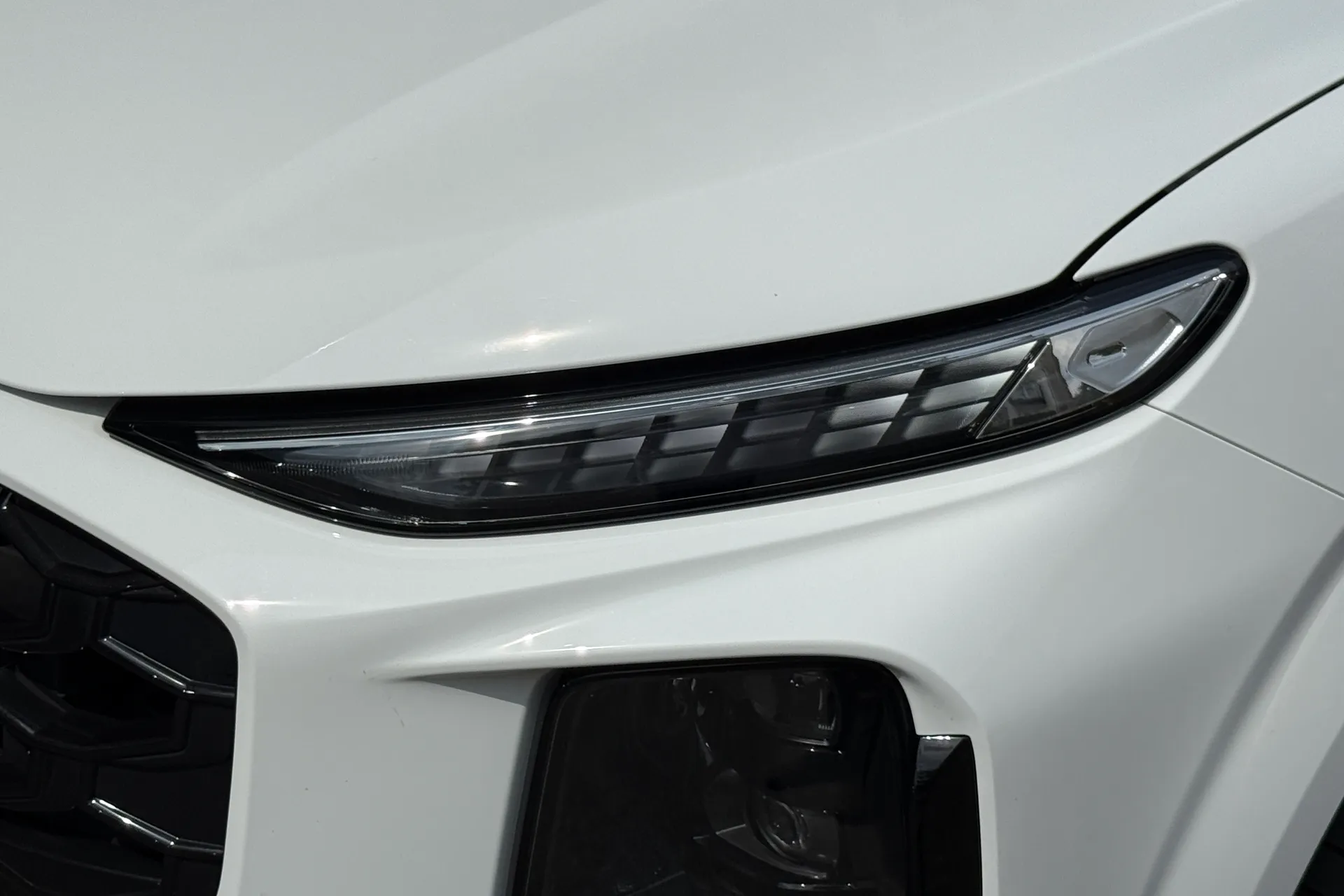 Audi Q3 thumbnail image number 56