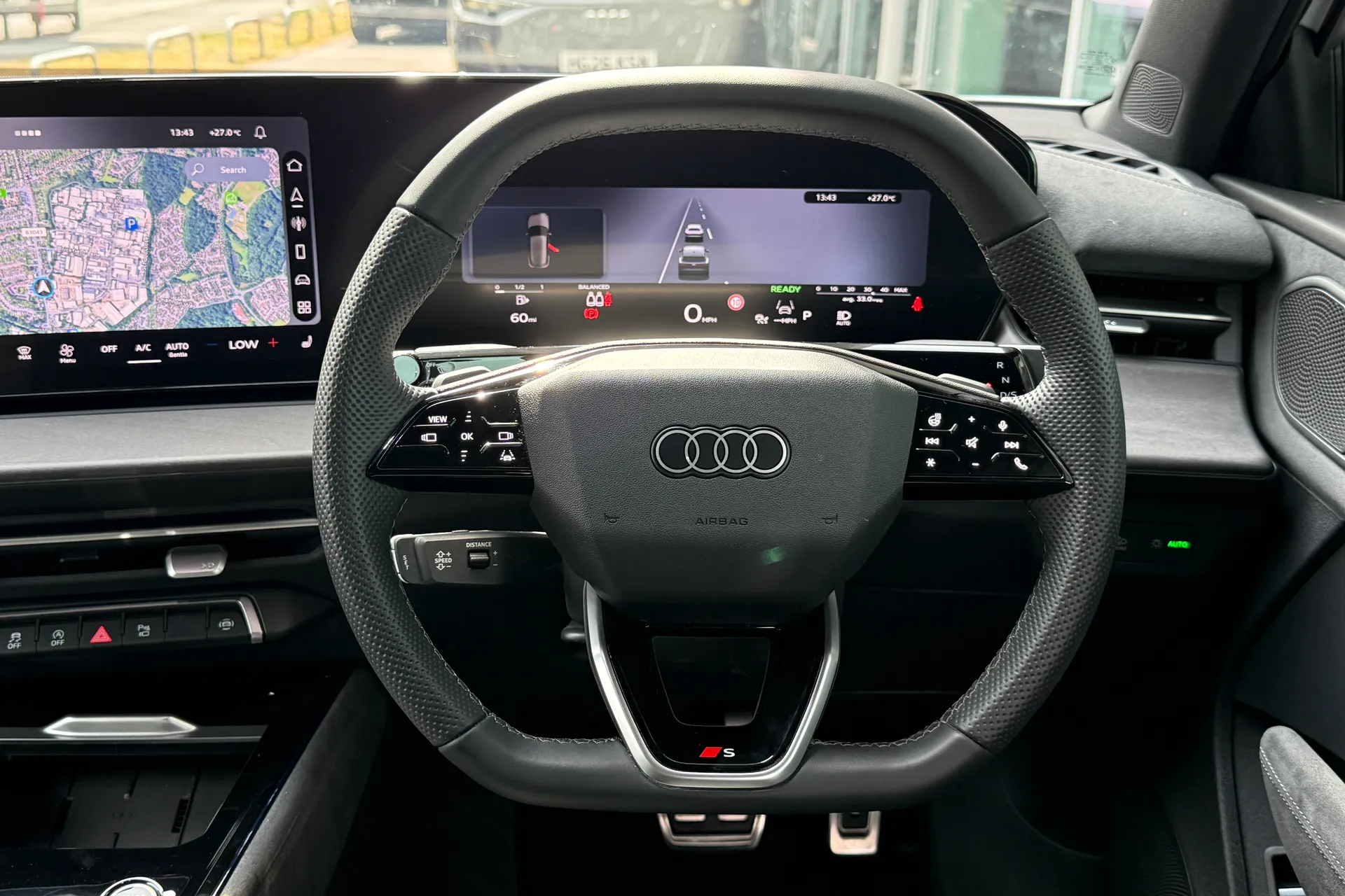 Audi Q3 thumbnail image number 44