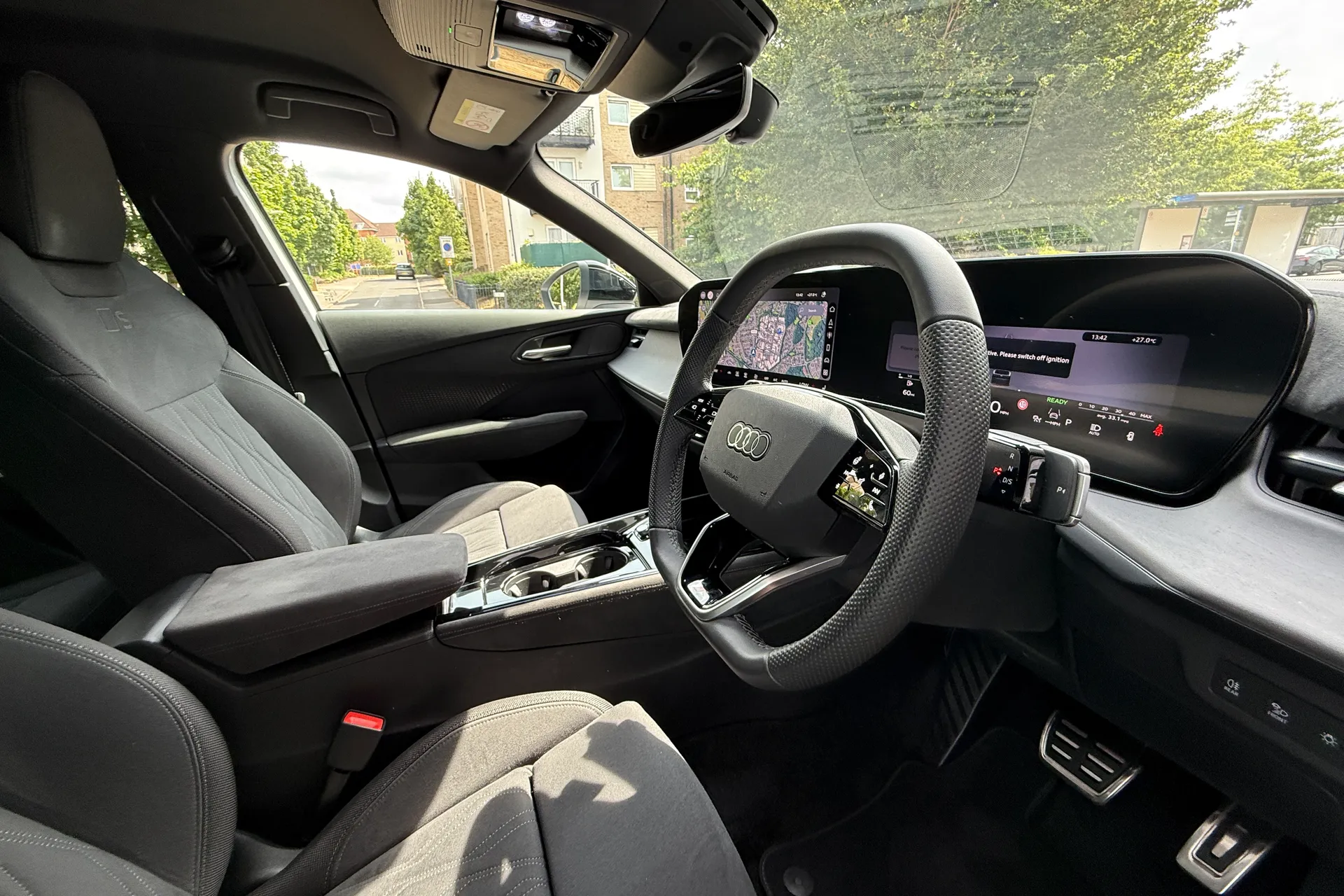 Audi Q3 thumbnail image number 6