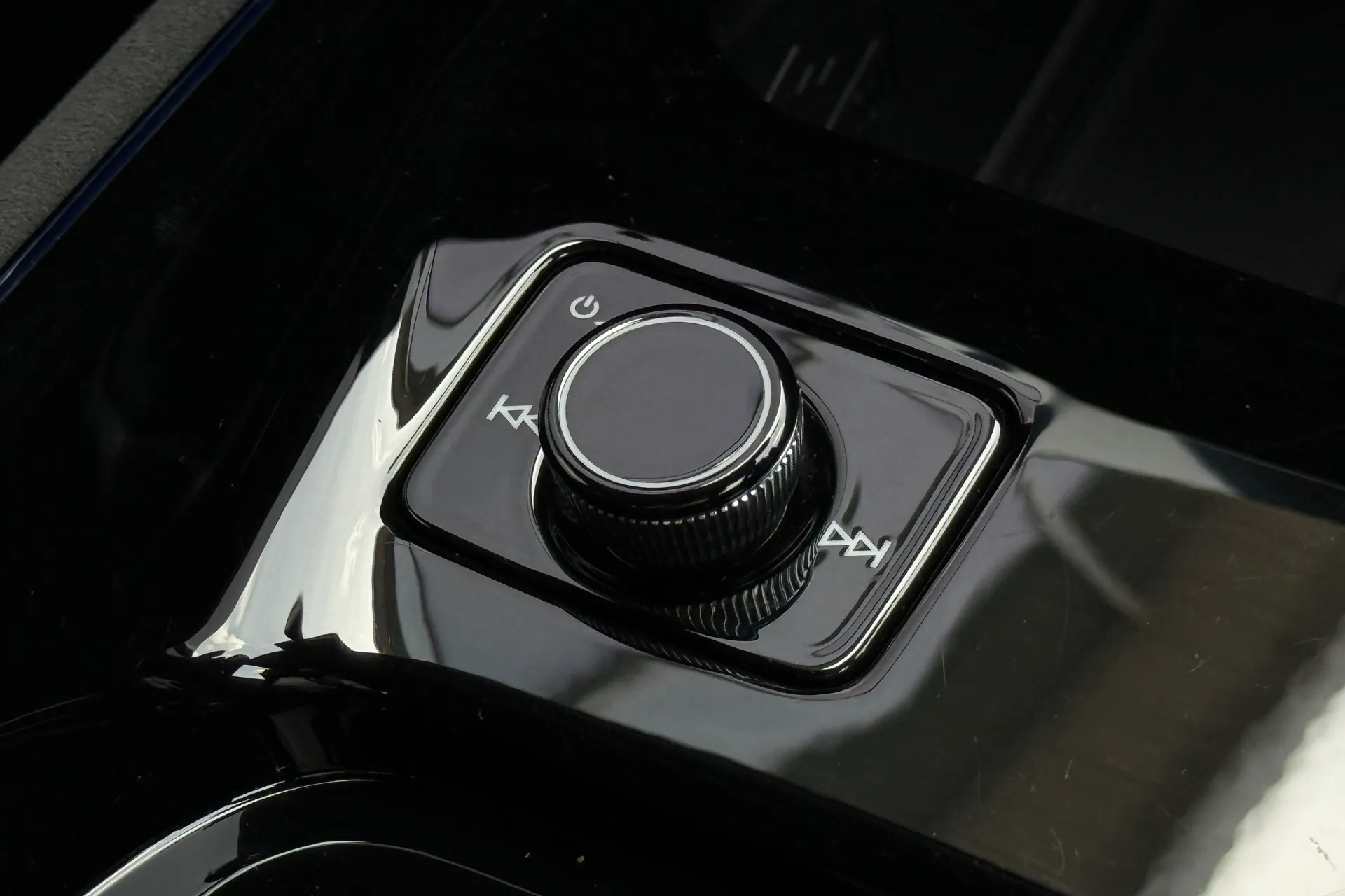 Audi Q3 thumbnail image number 19