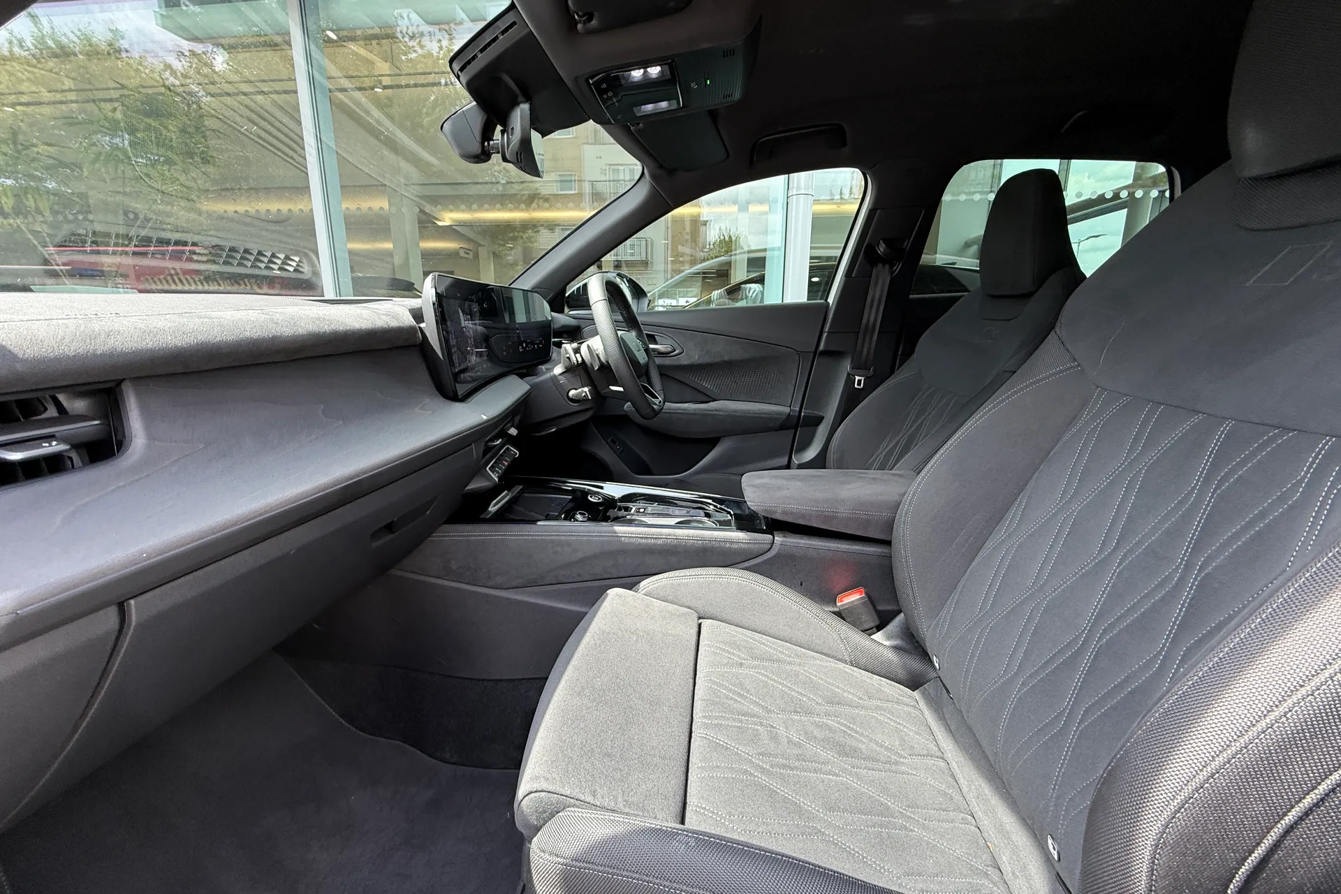 Audi Q3 thumbnail image number 55