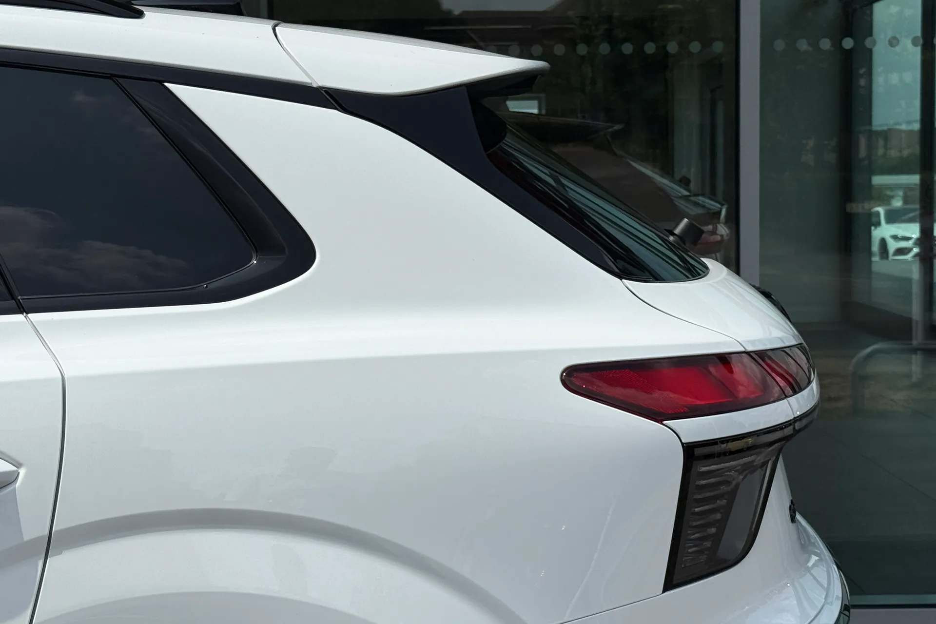 Audi Q3 thumbnail image number 50