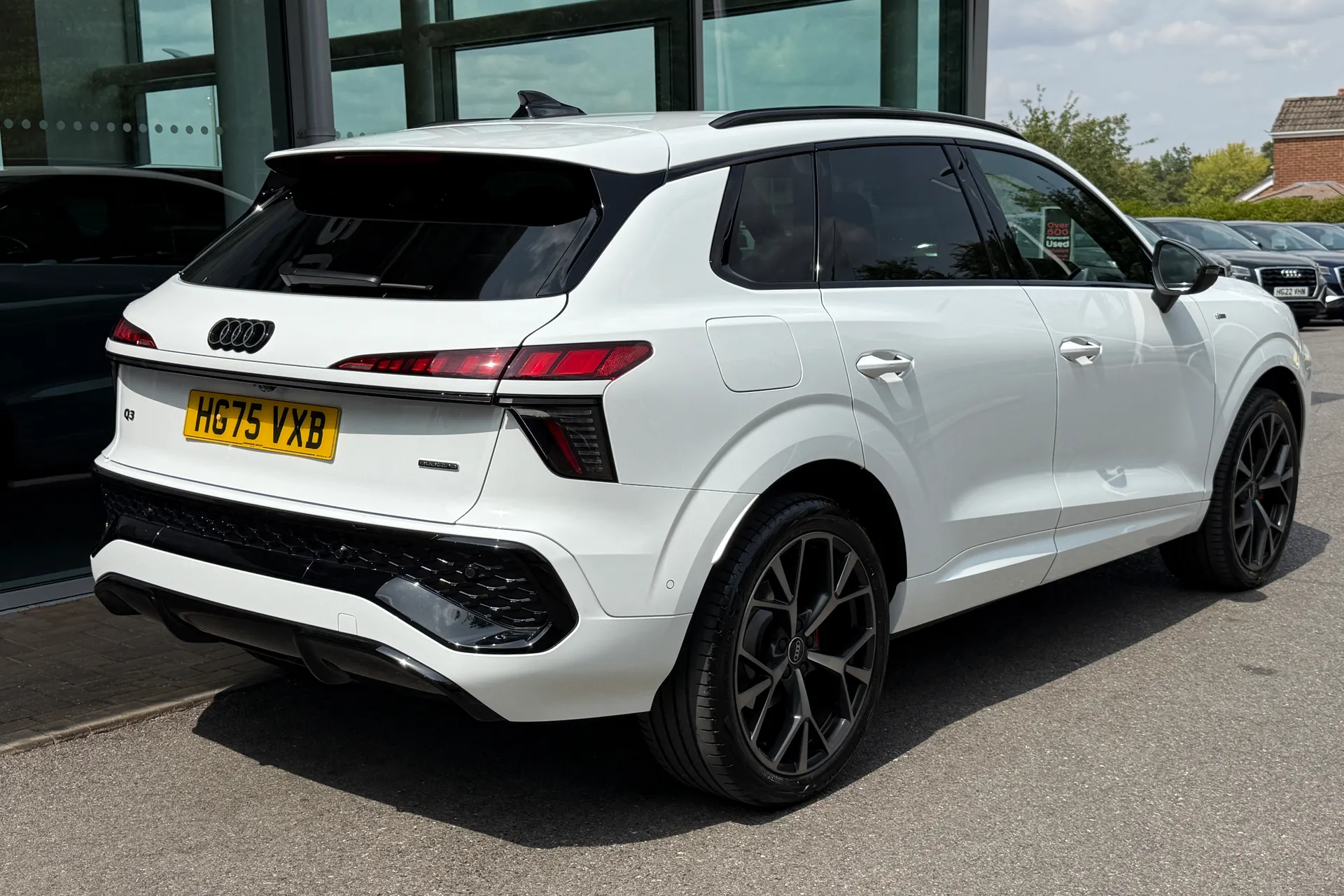 Audi Q3 thumbnail image number 60