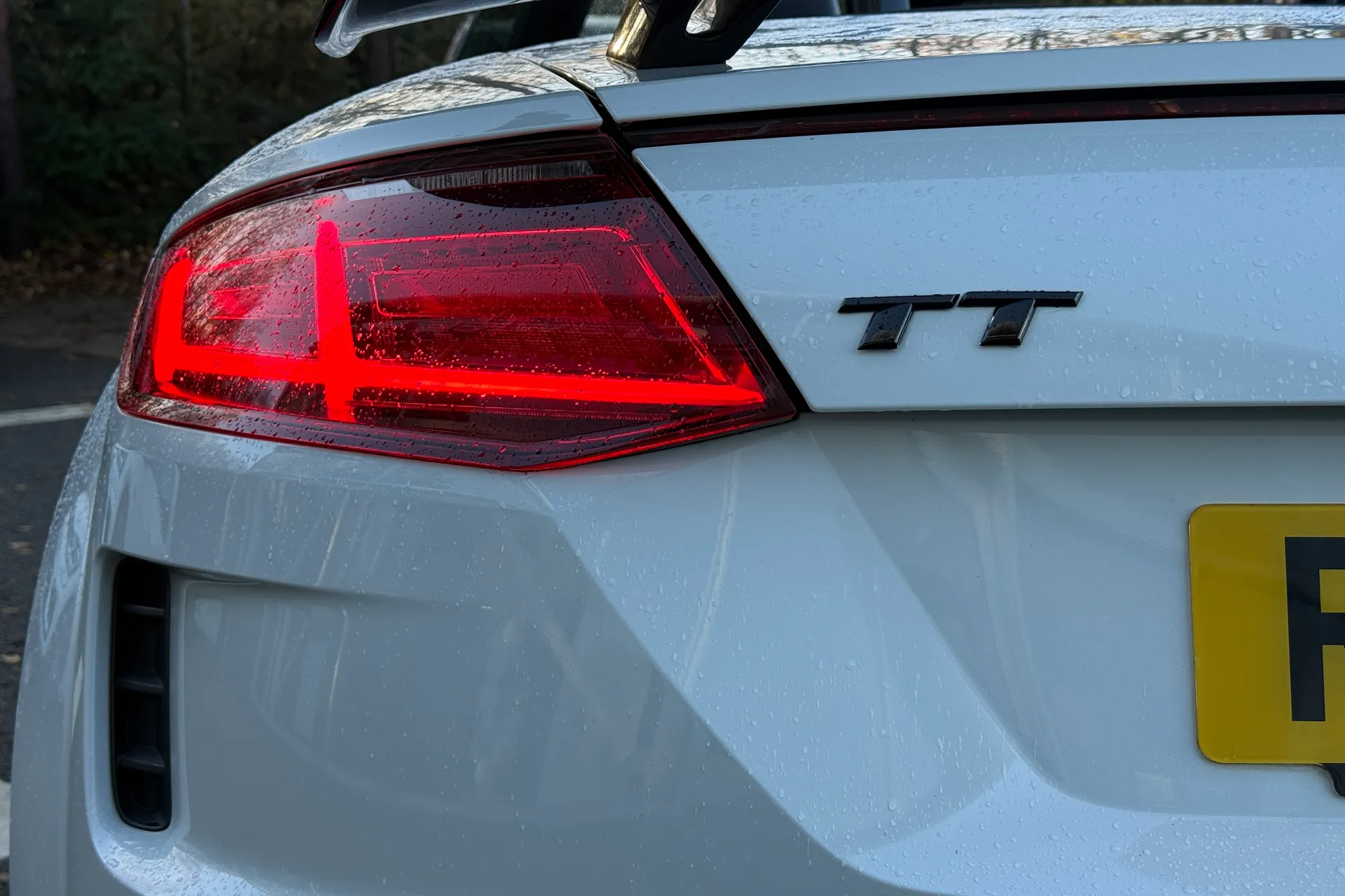 Audi TT thumbnail image number 40