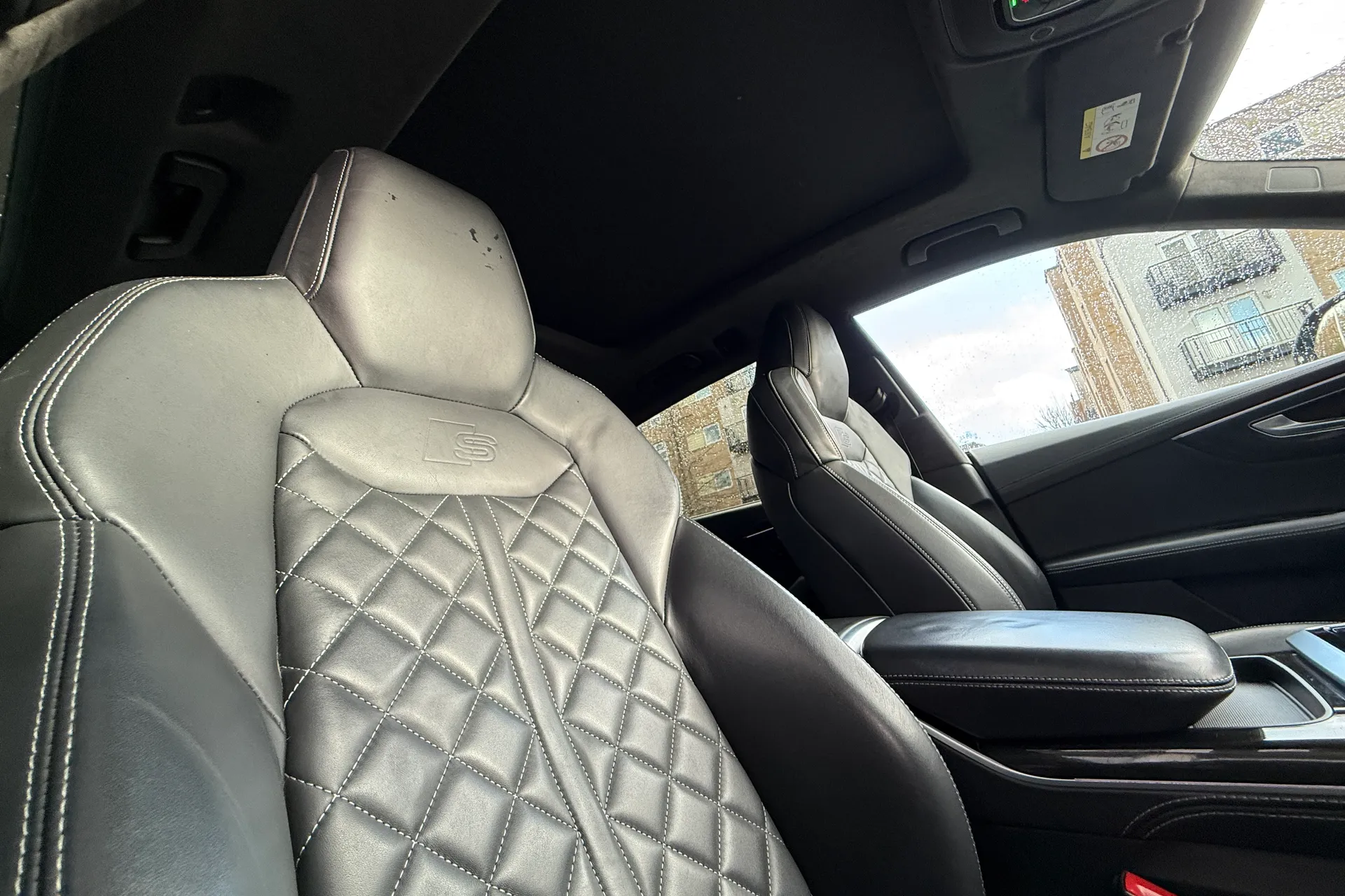 Audi Q8 thumbnail image number 39