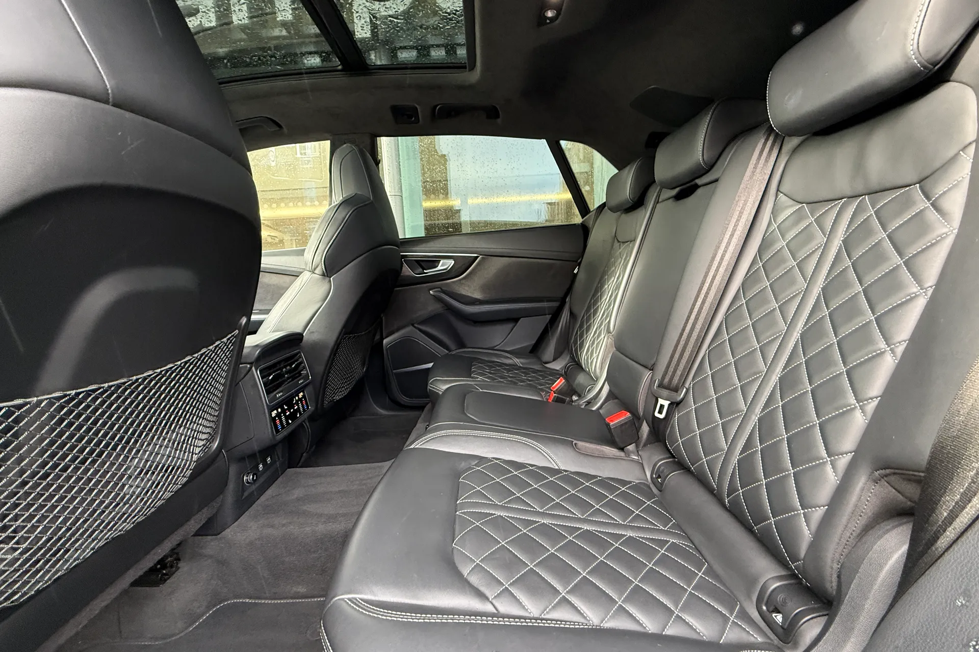 Audi Q8 thumbnail image number 61