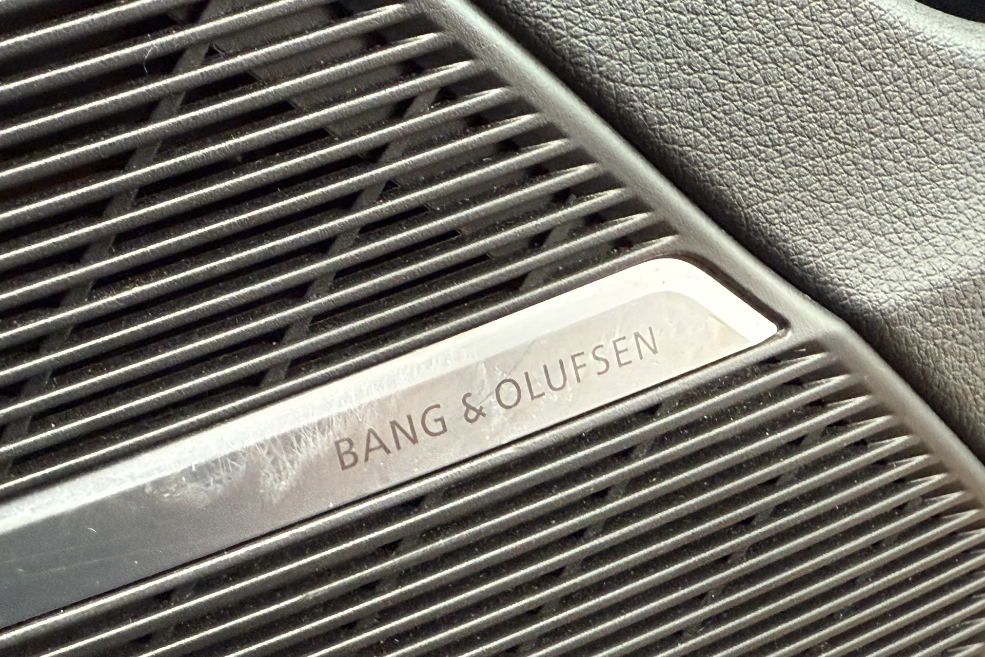 Audi Q8 thumbnail image number 36