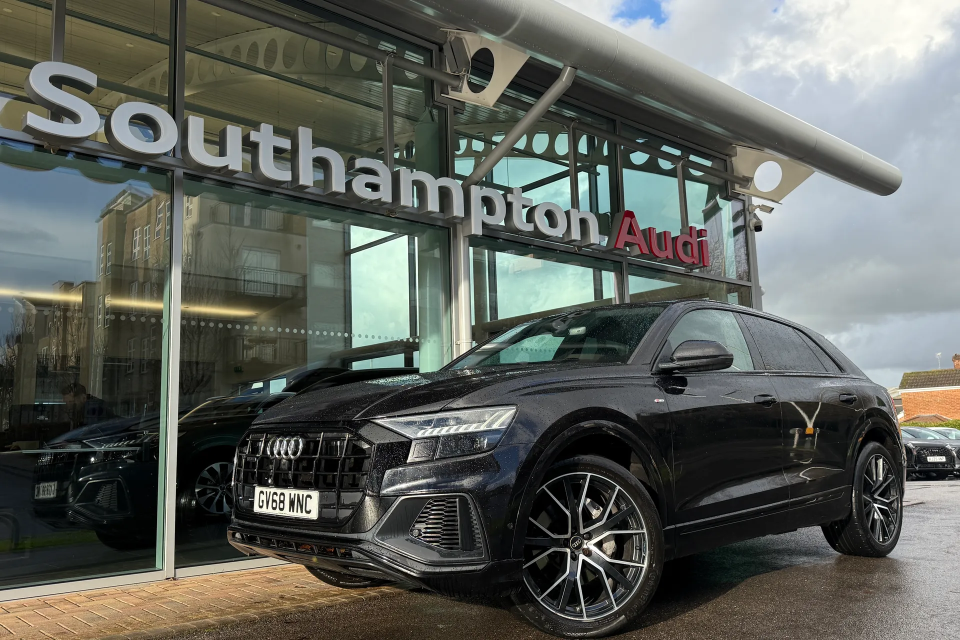 Audi Q8 thumbnail image number 68