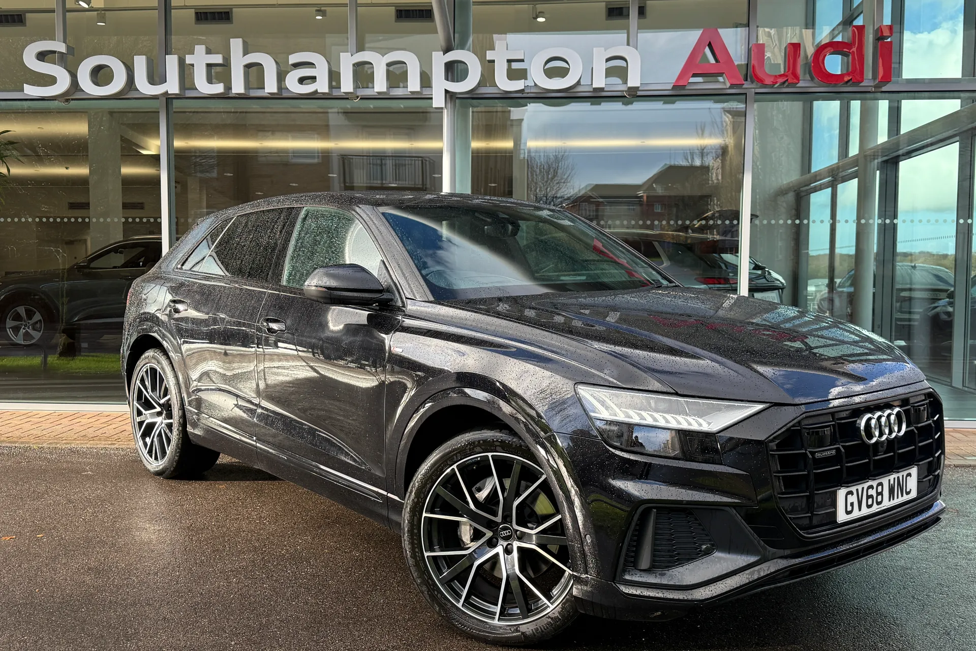 Audi Q8 thumbnail image number 66