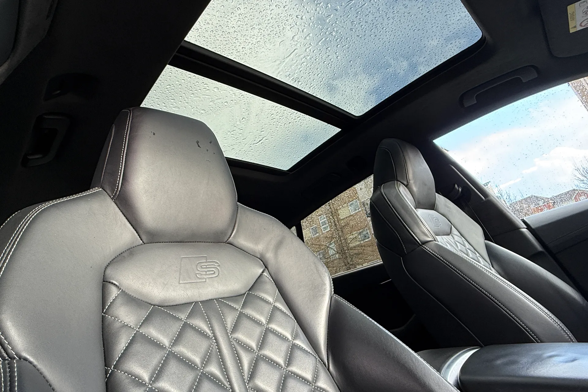 Audi Q8 thumbnail image number 42