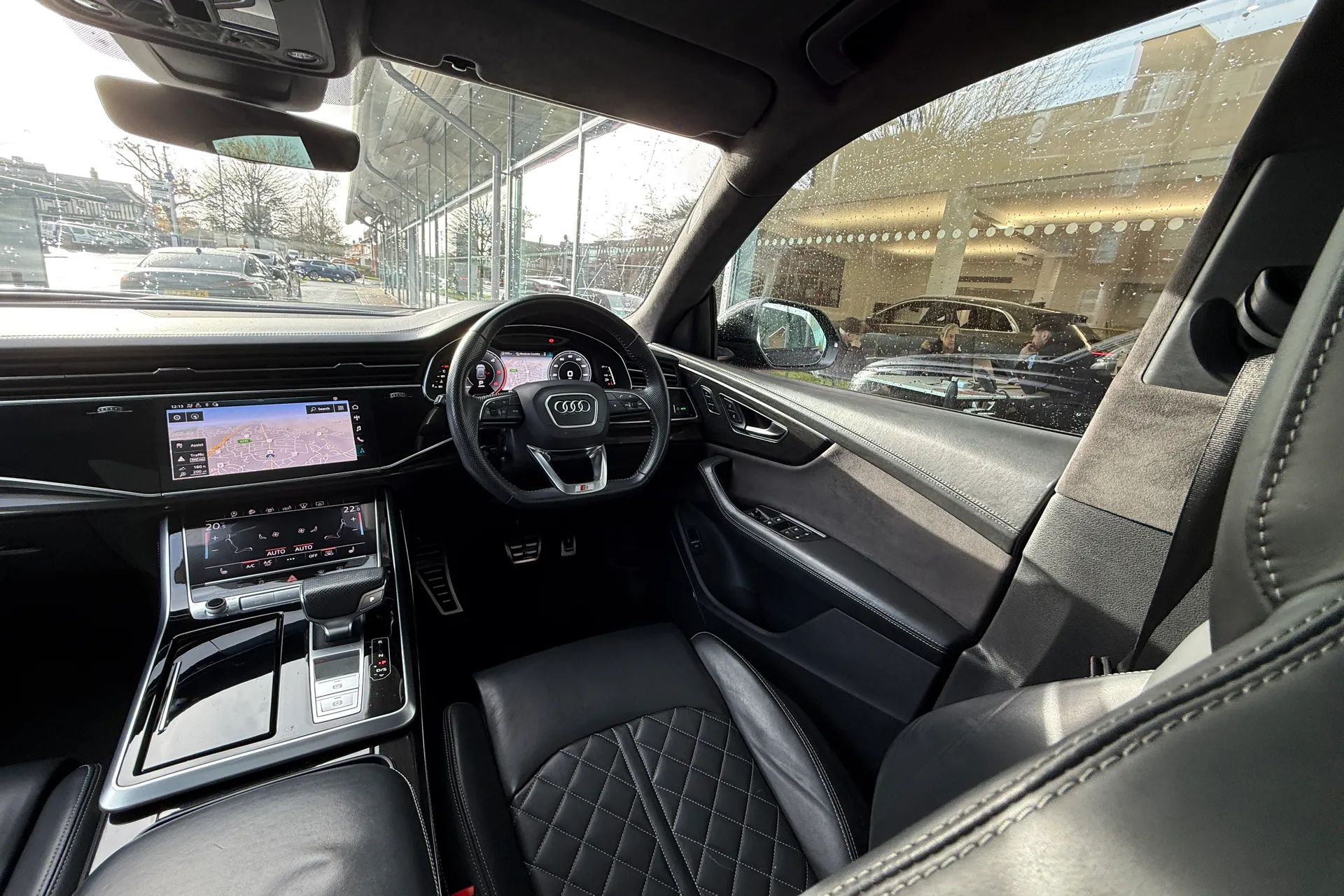 Audi Q8 thumbnail image number 48