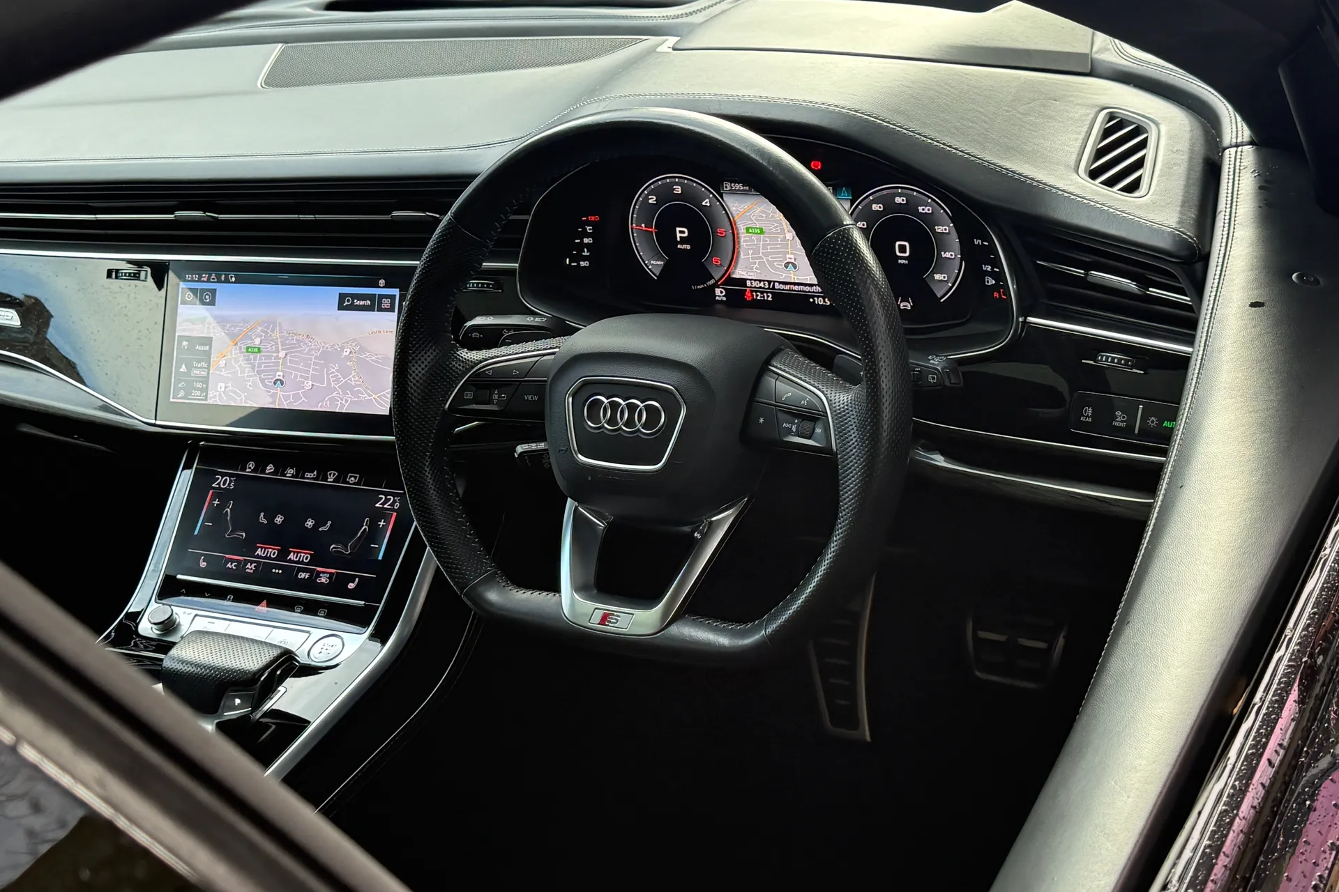 Audi Q8 thumbnail image number 40