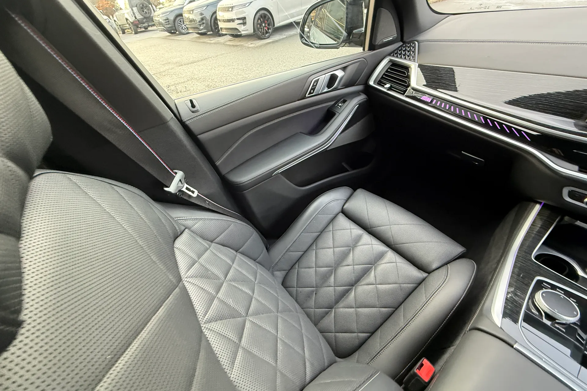 BMW X5 thumbnail image number 12