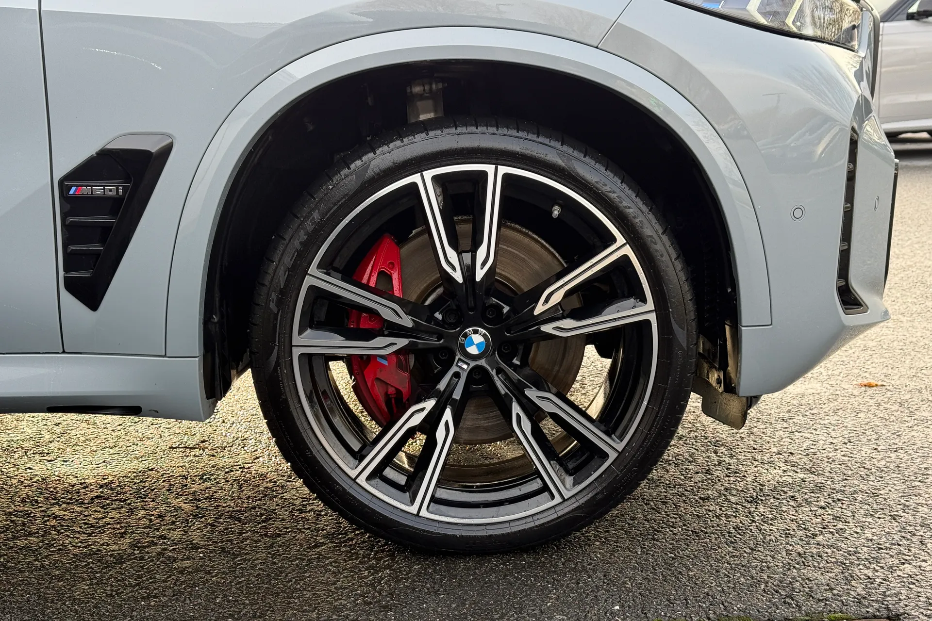 BMW X5 thumbnail image number 4