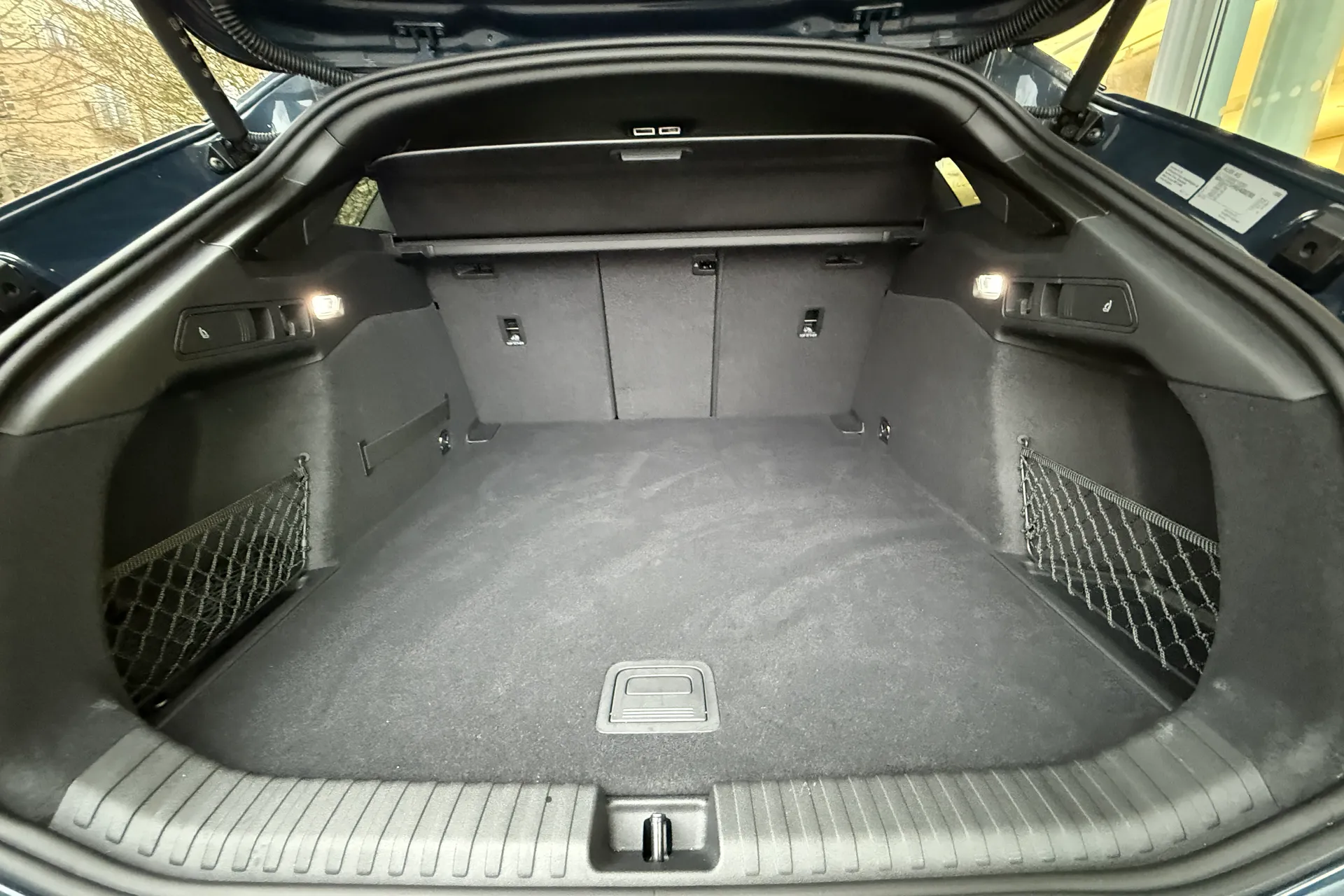 Audi A6 thumbnail image number 29