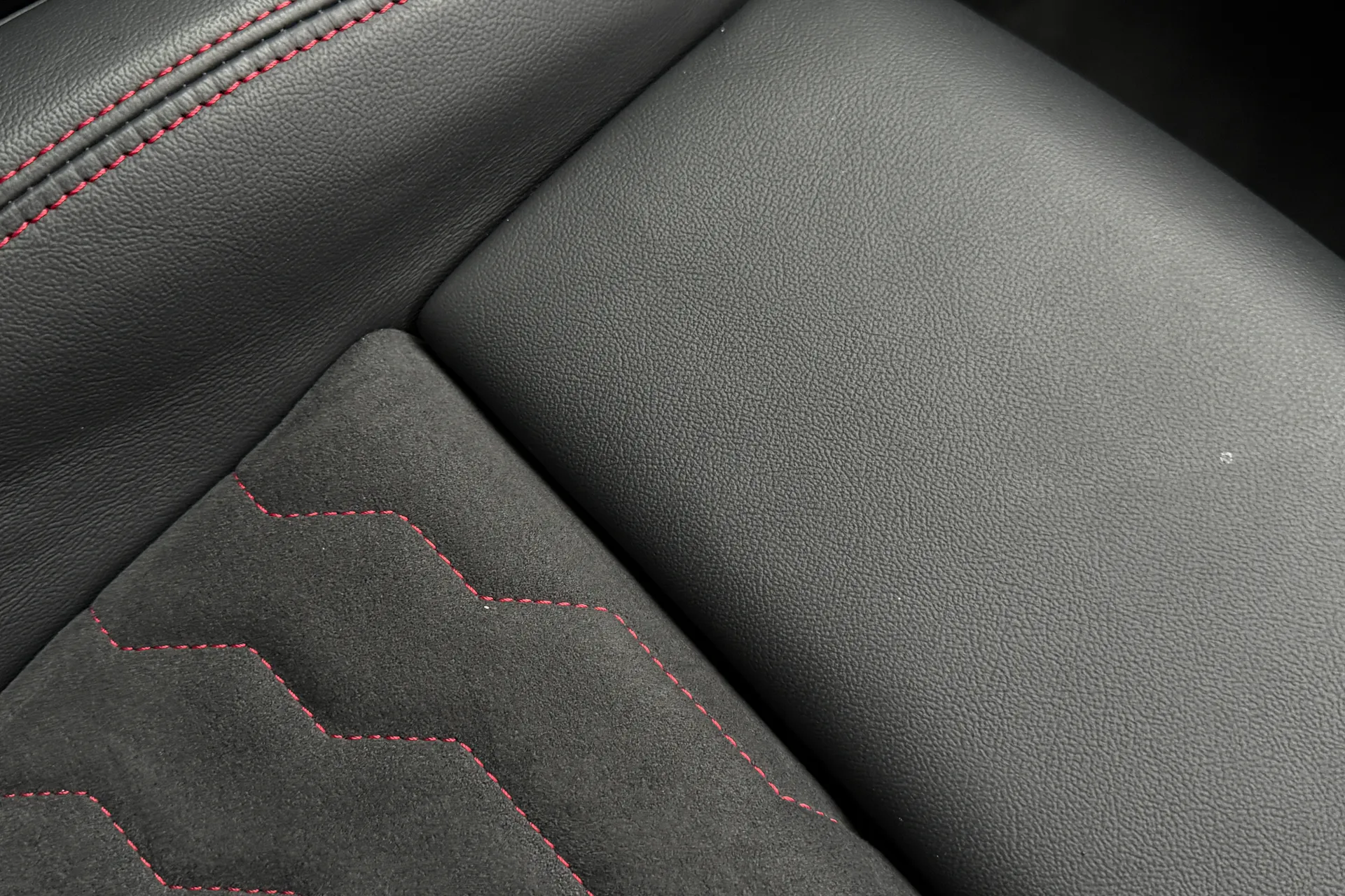 Audi A6 thumbnail image number 60