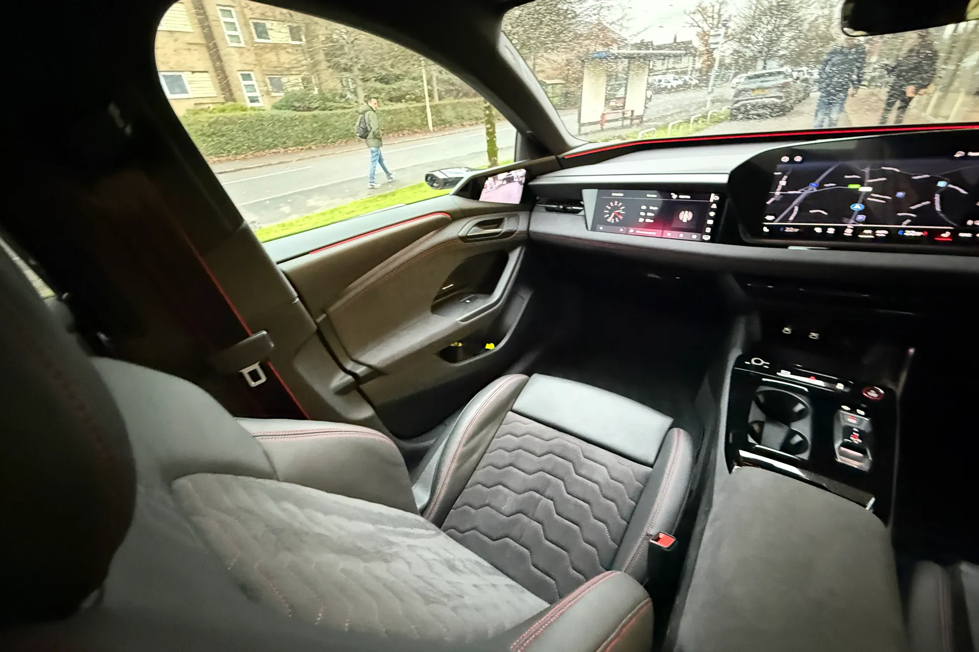 Audi A6 thumbnail image number 22