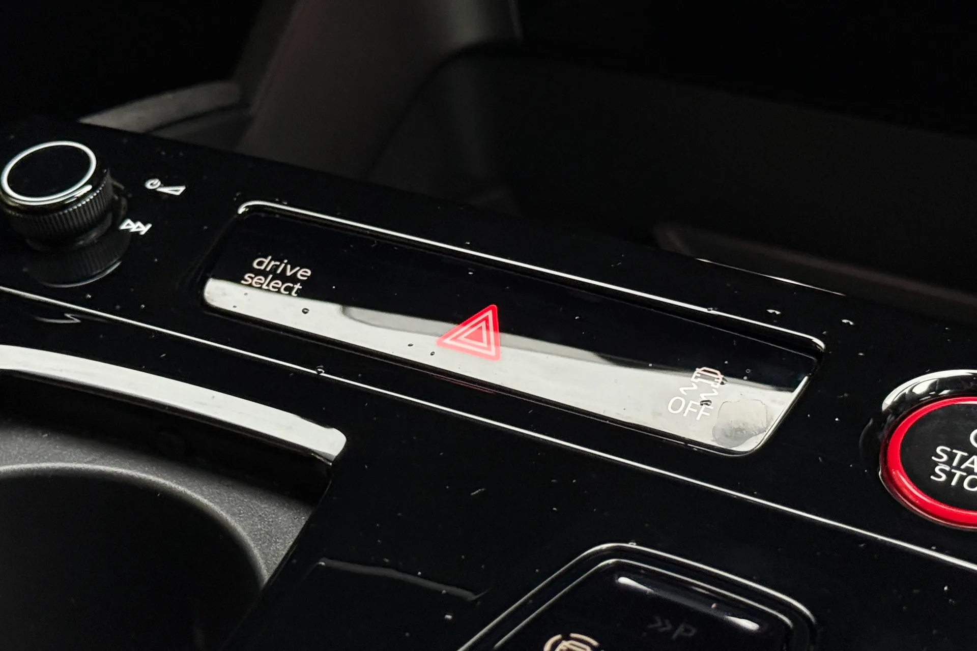 Audi A6 thumbnail image number 51