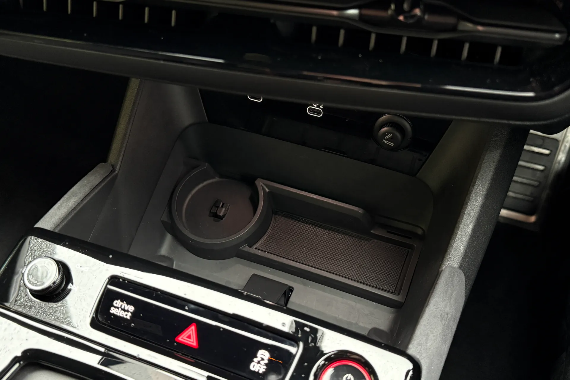 Audi A6 thumbnail image number 64