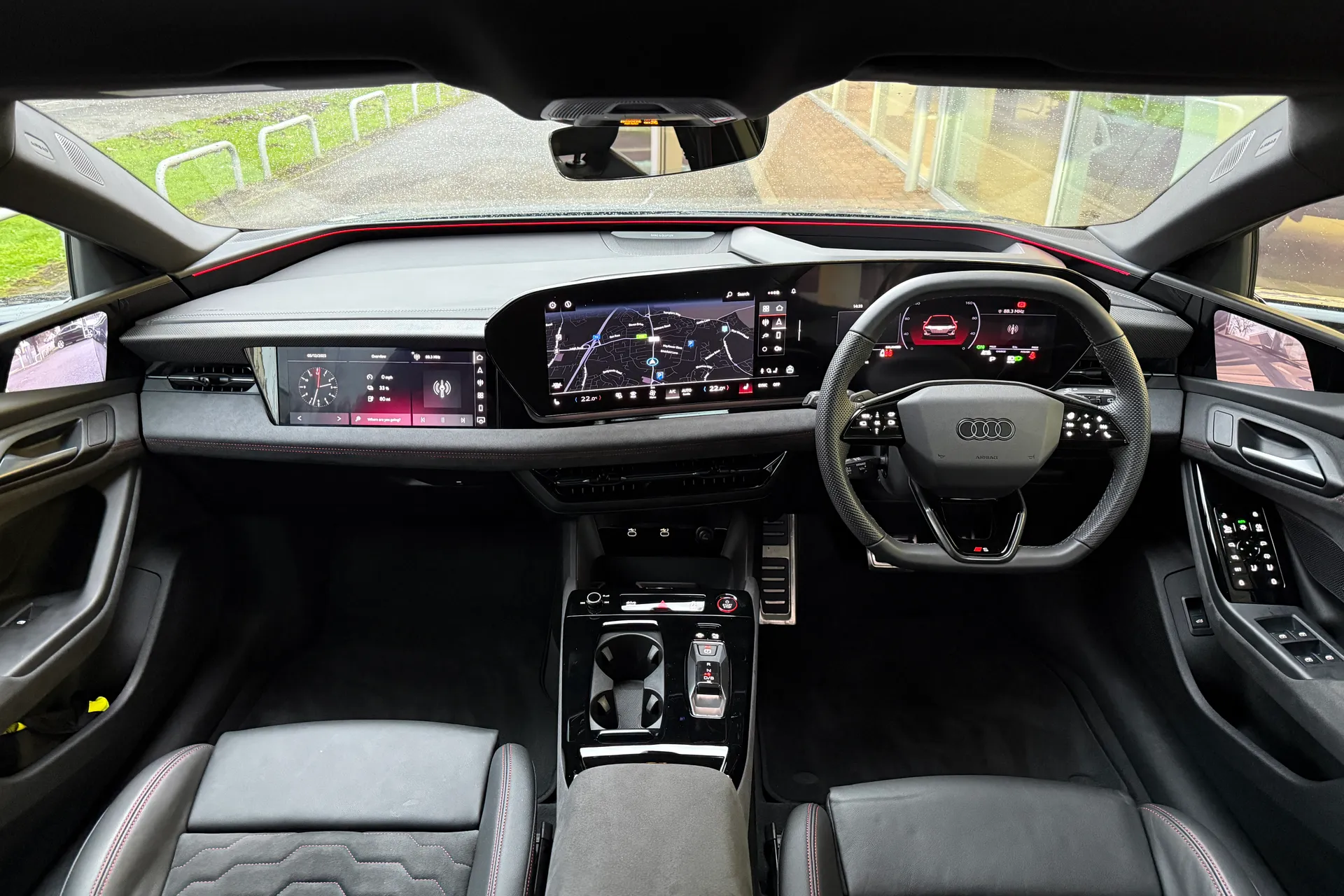 Audi A6 thumbnail image number 3