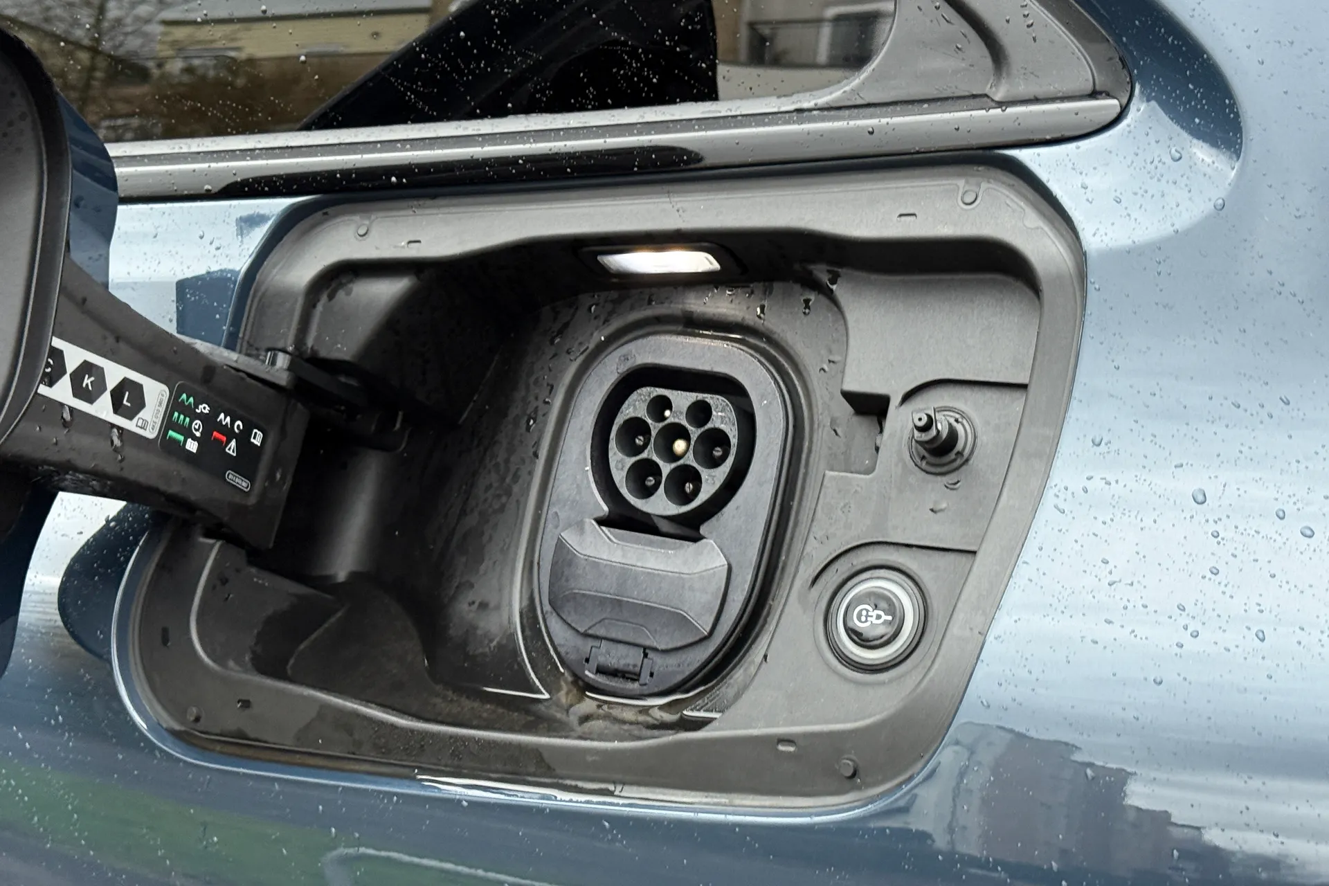 Audi A6 thumbnail image number 32