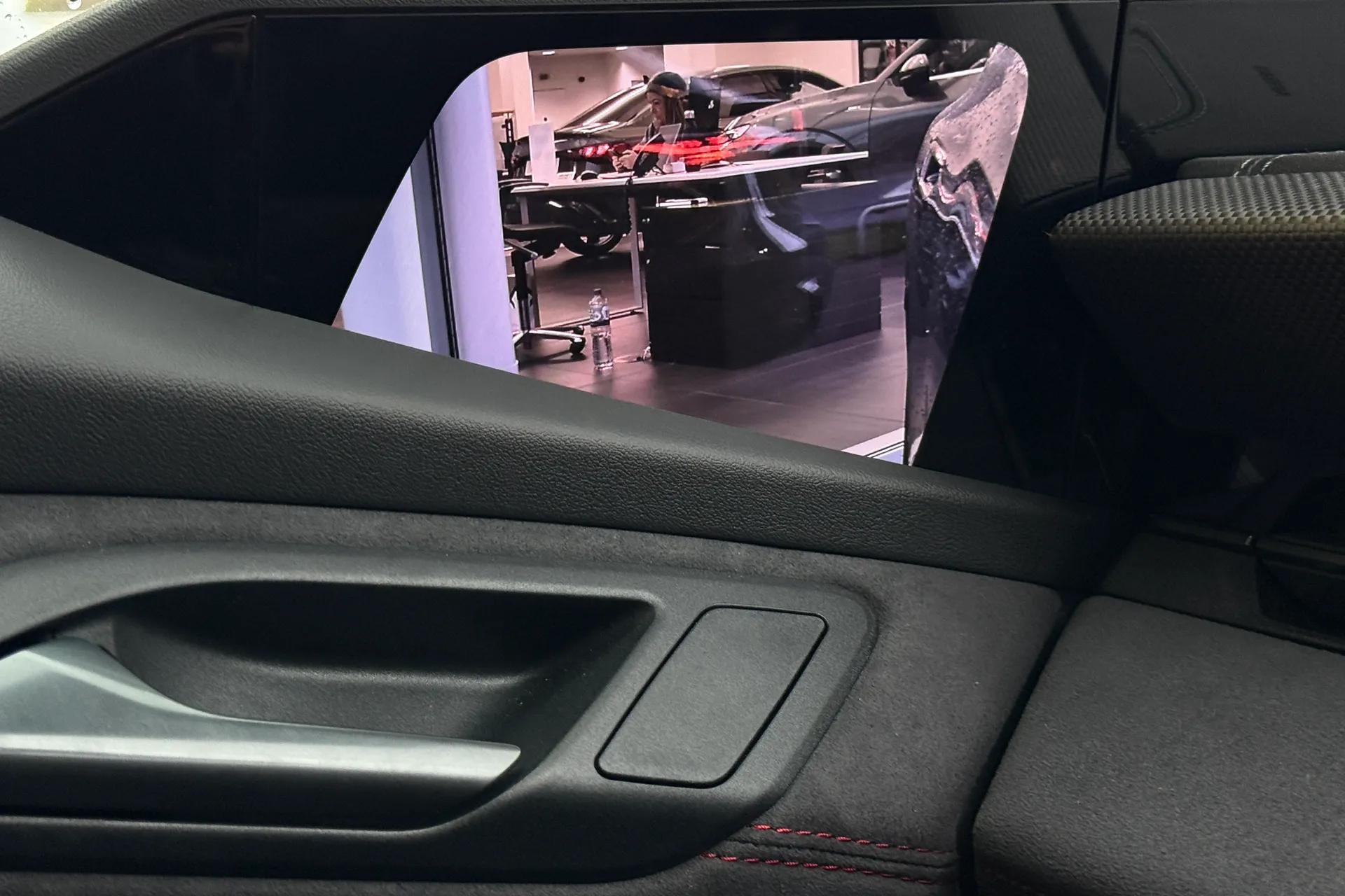 Audi A6 thumbnail image number 10