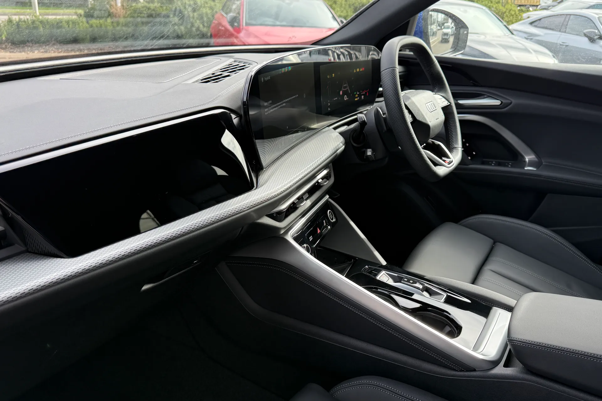 Audi Q5 thumbnail image number 8