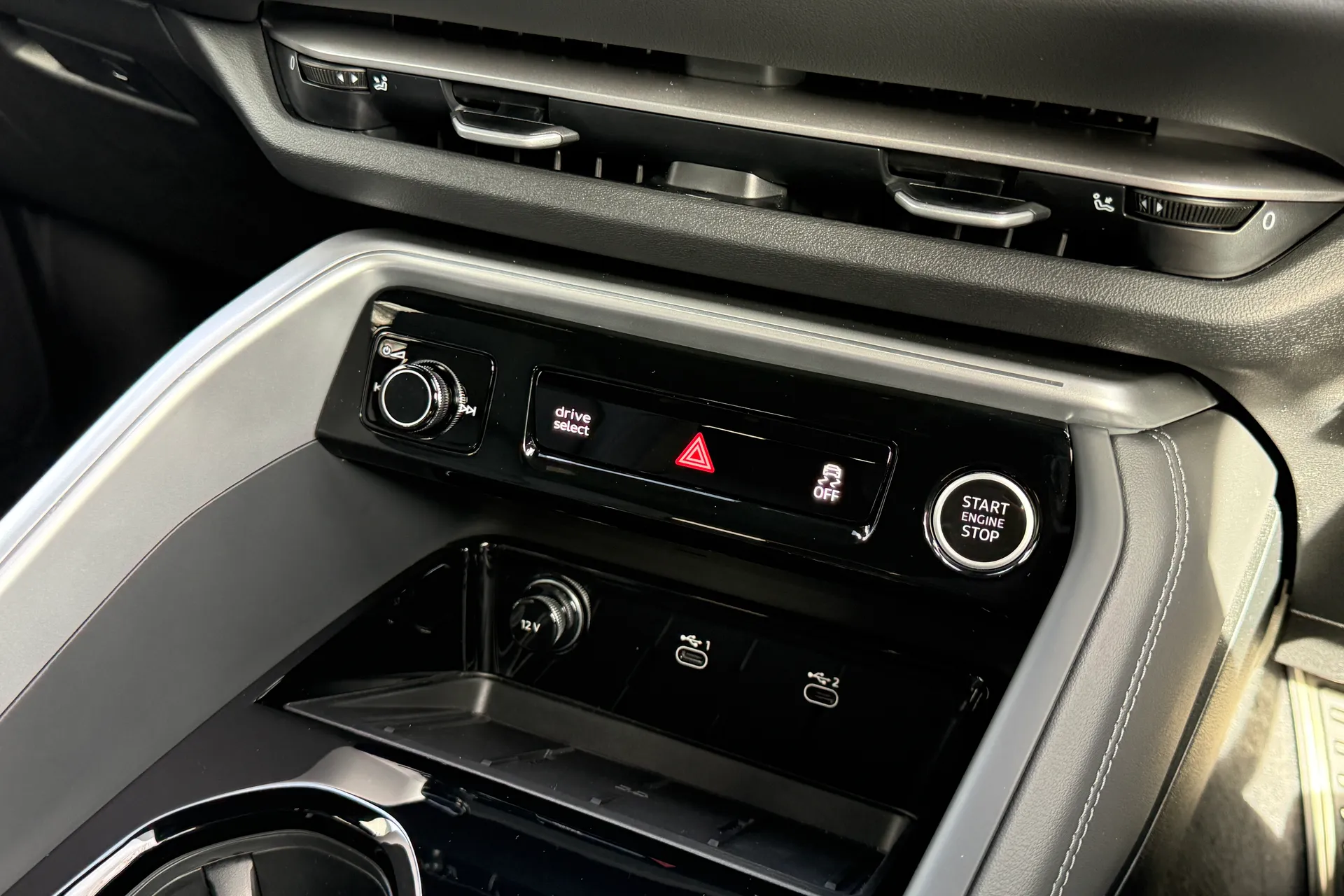 Audi Q5 thumbnail image number 19