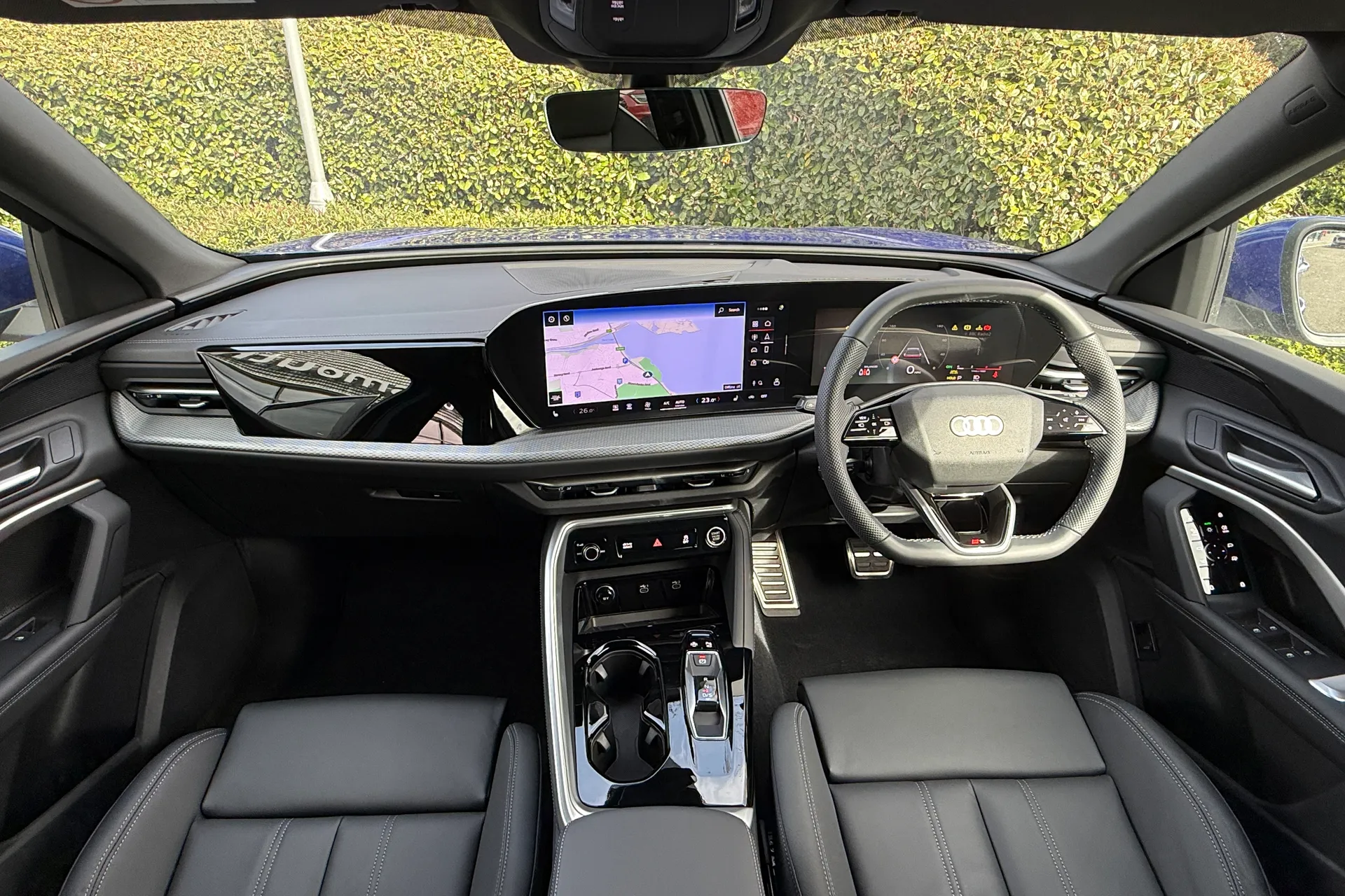 Audi Q5 thumbnail image number 3