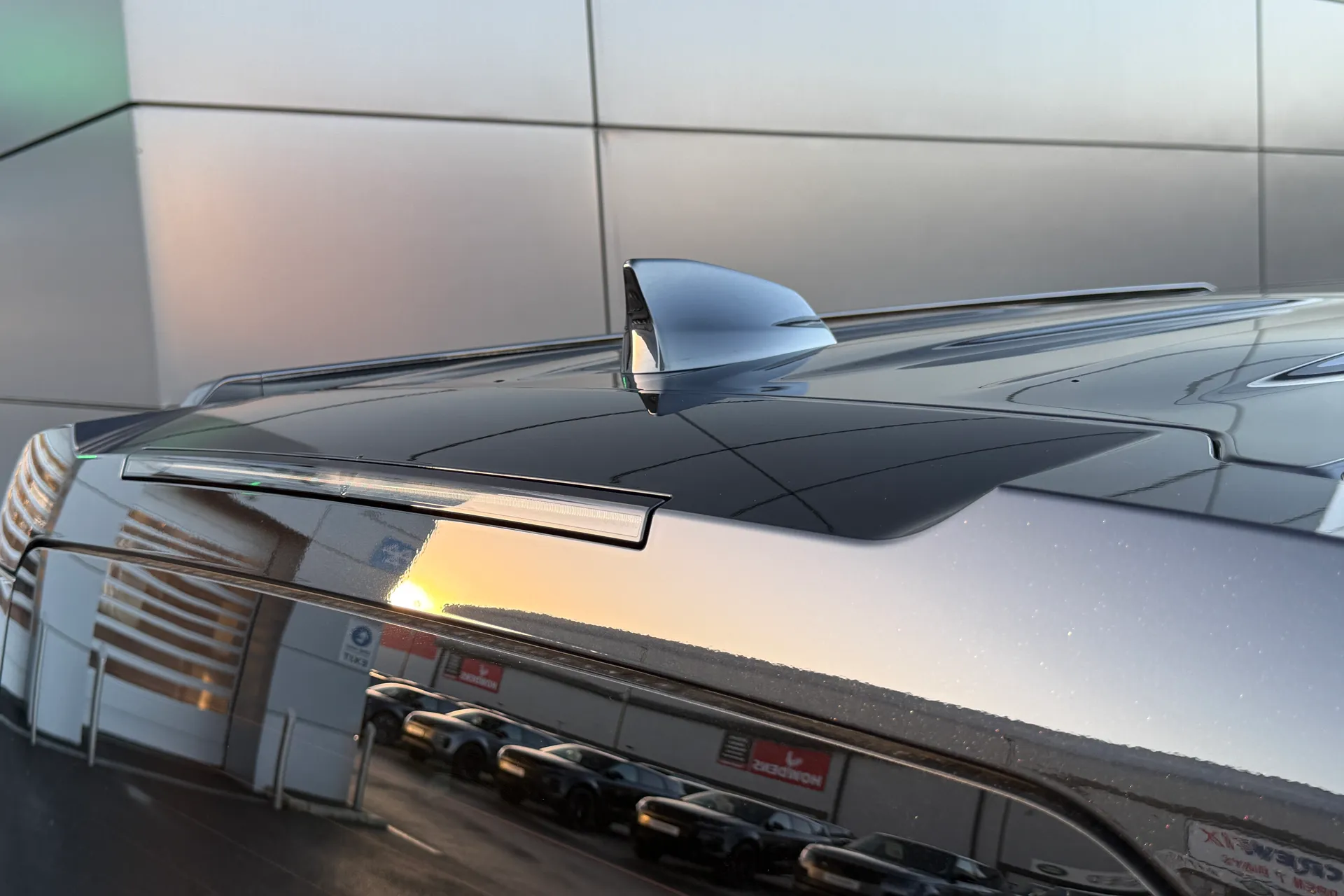 LAND ROVER Defender 110 thumbnail image number 44