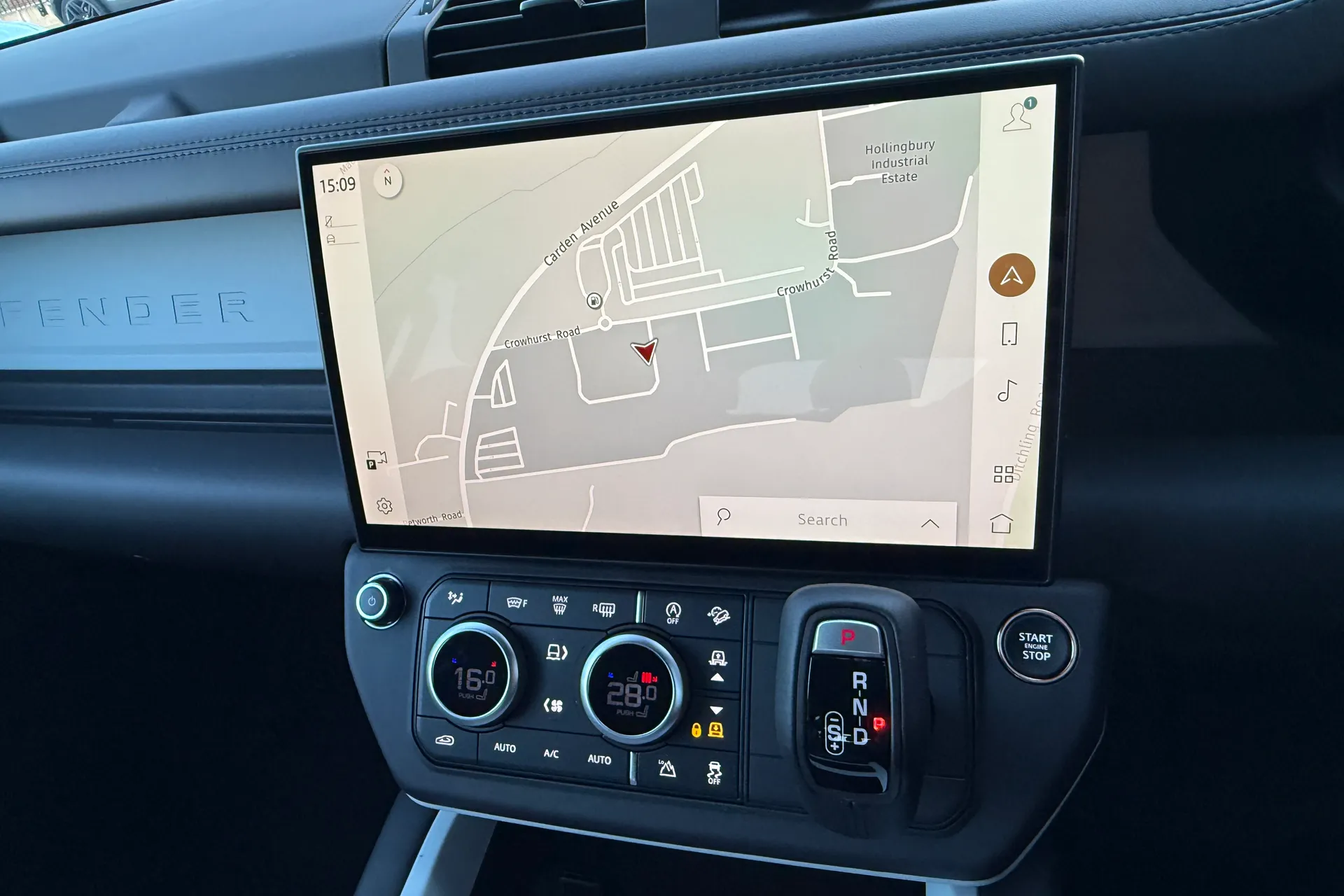 LAND ROVER Defender 110 thumbnail image number 29