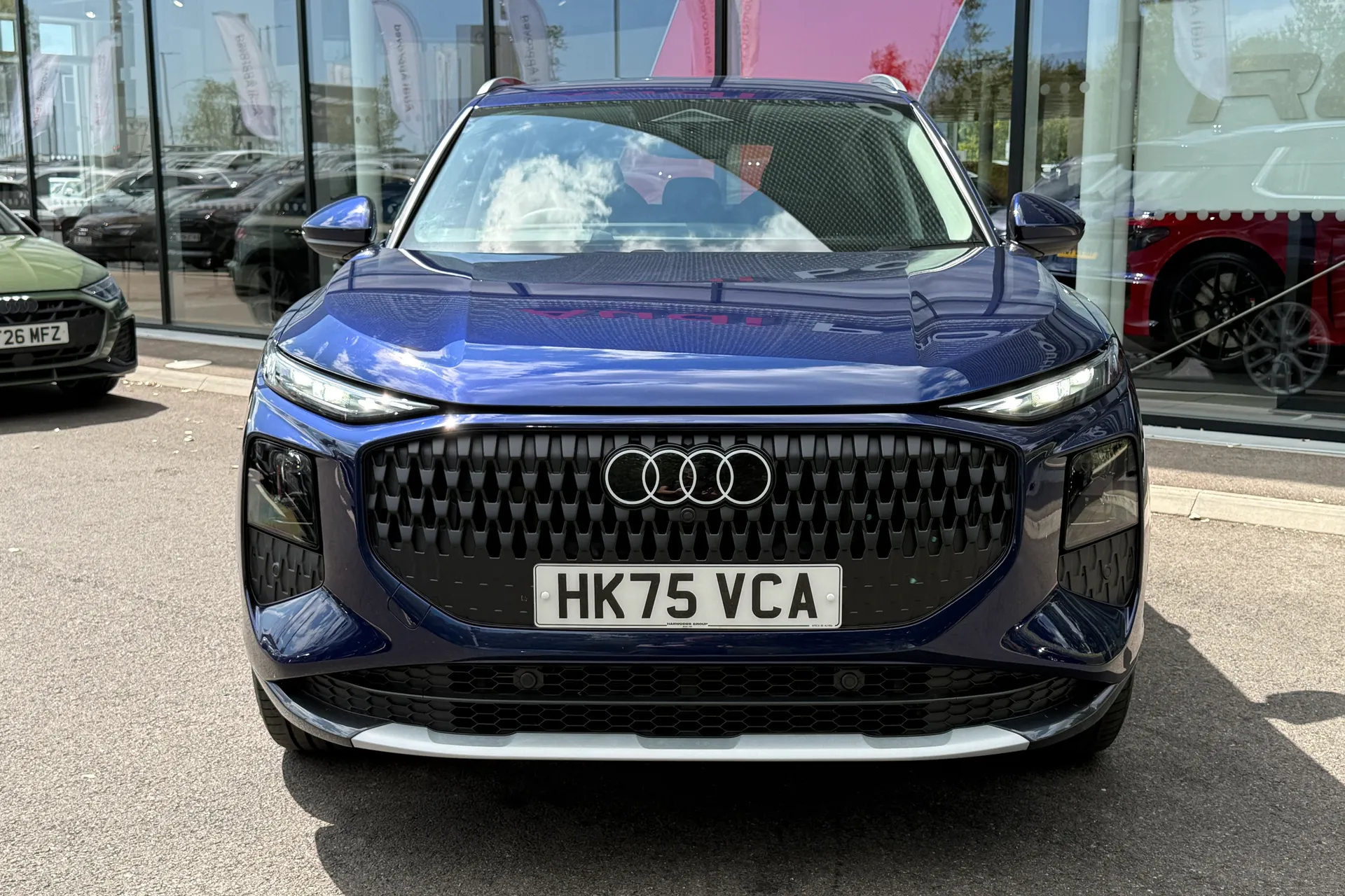 Audi Q3 thumbnail image number 7
