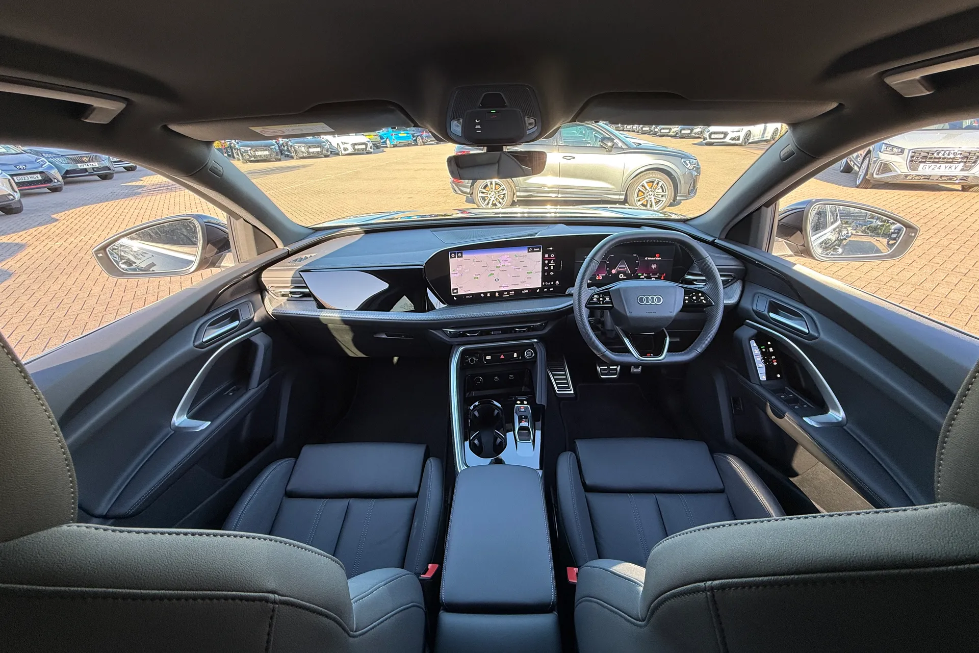 Audi Q5 thumbnail image number 3