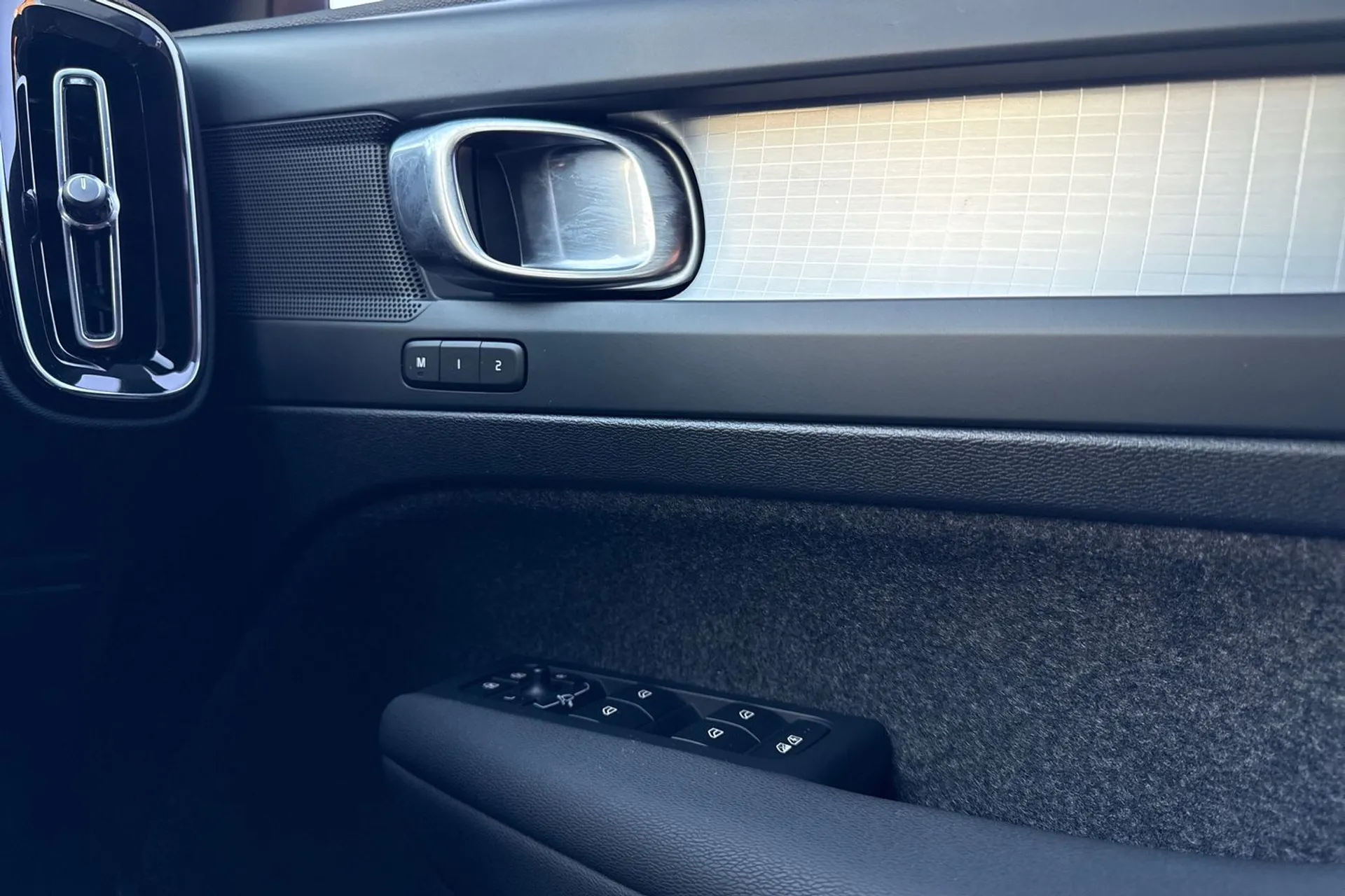 Volvo XC40 thumbnail image number 42