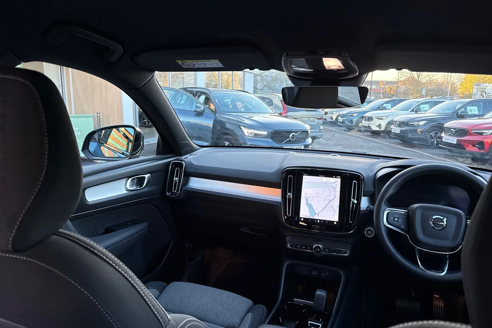 Volvo XC40 thumbnail image number 31