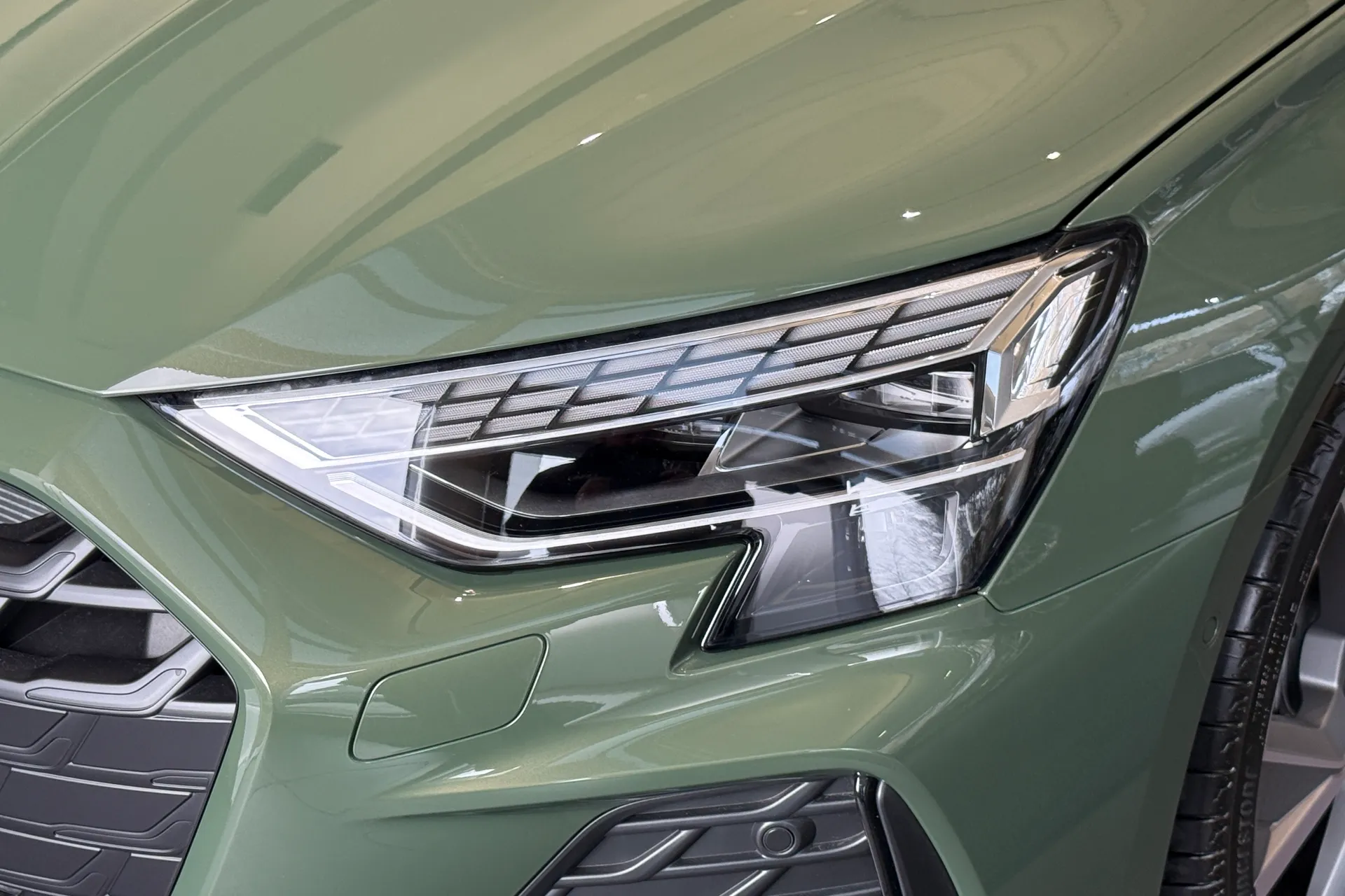 Audi A6 thumbnail image number 15