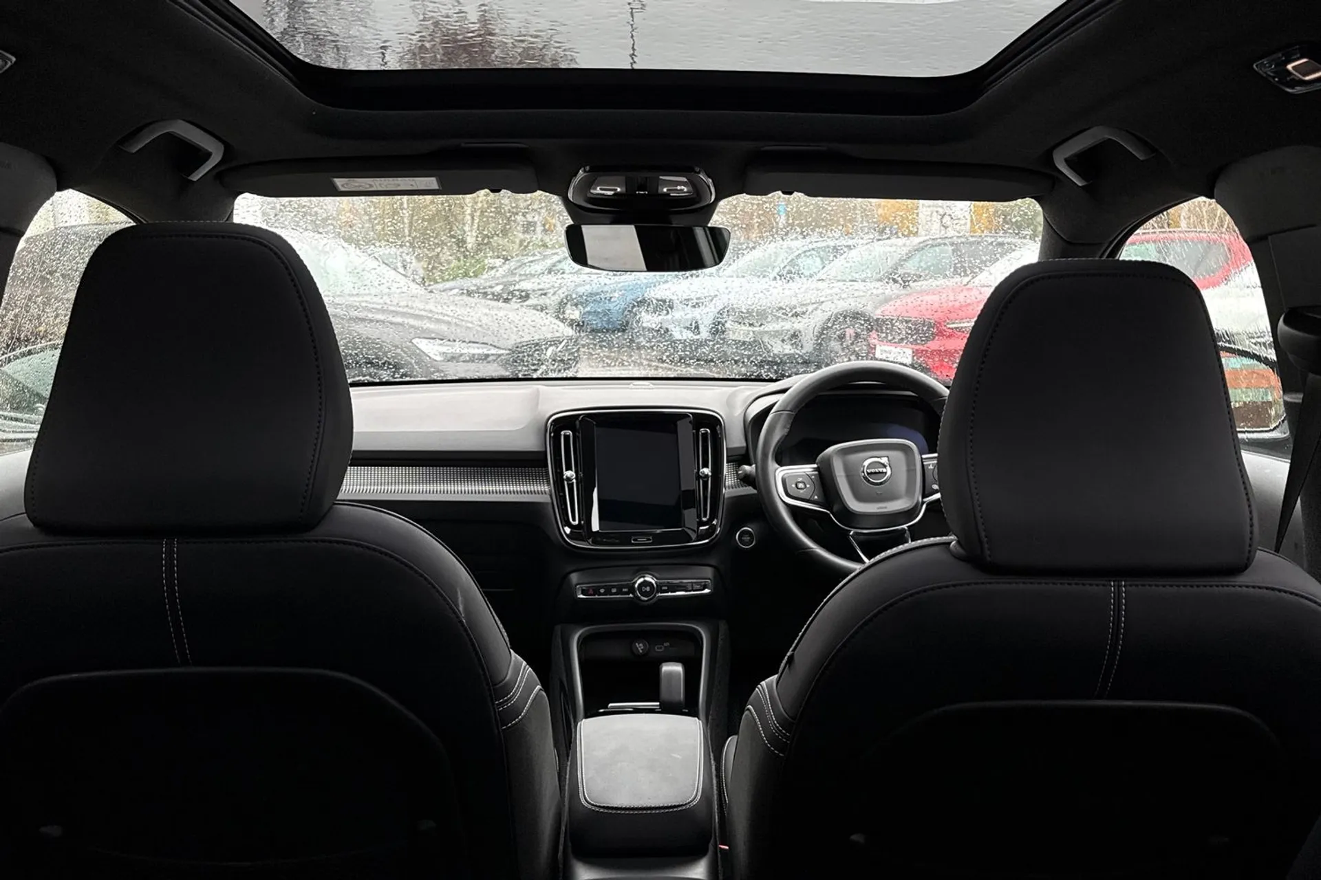 Volvo XC40 thumbnail image number 22