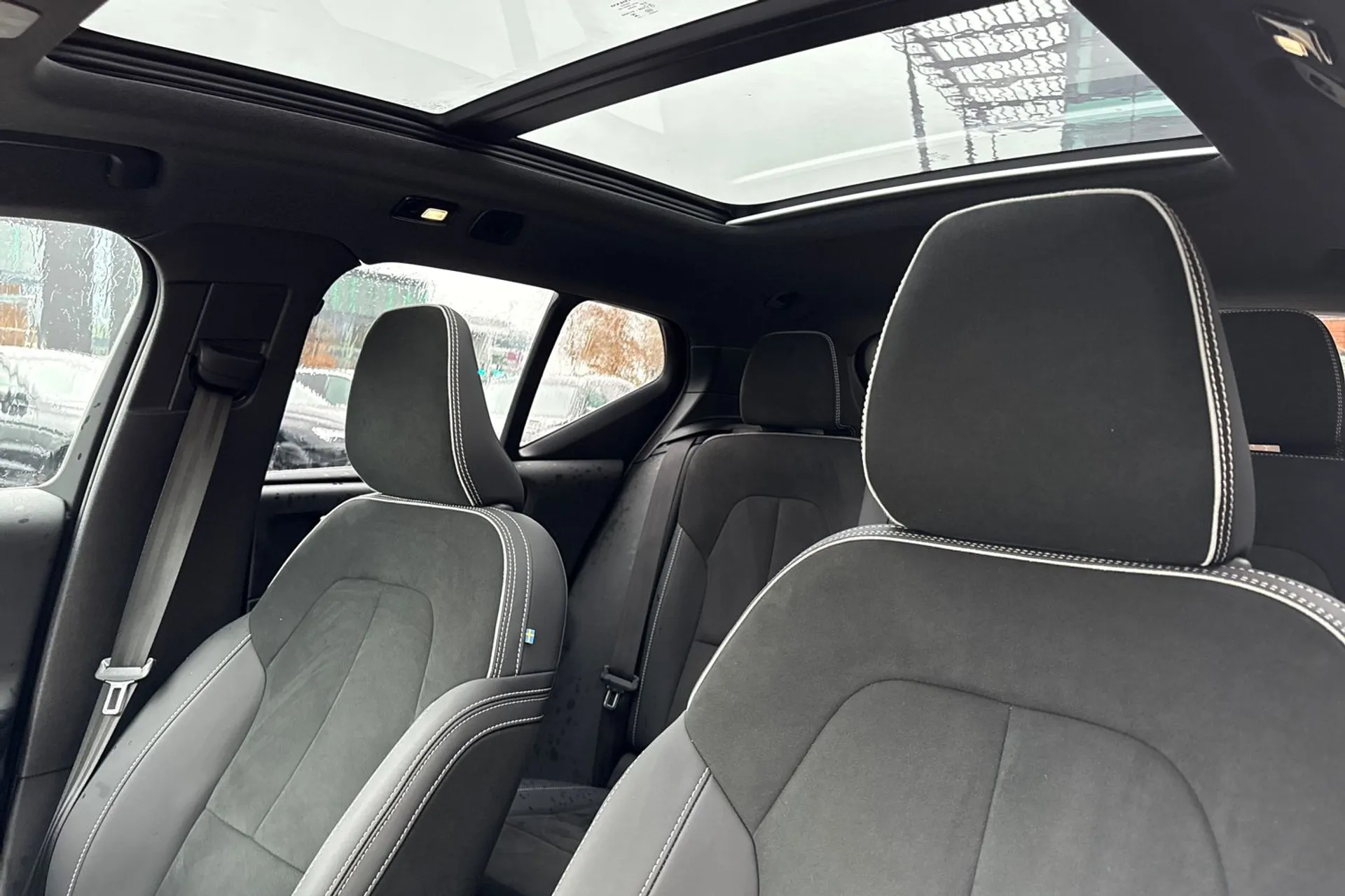 Volvo XC40 thumbnail image number 29