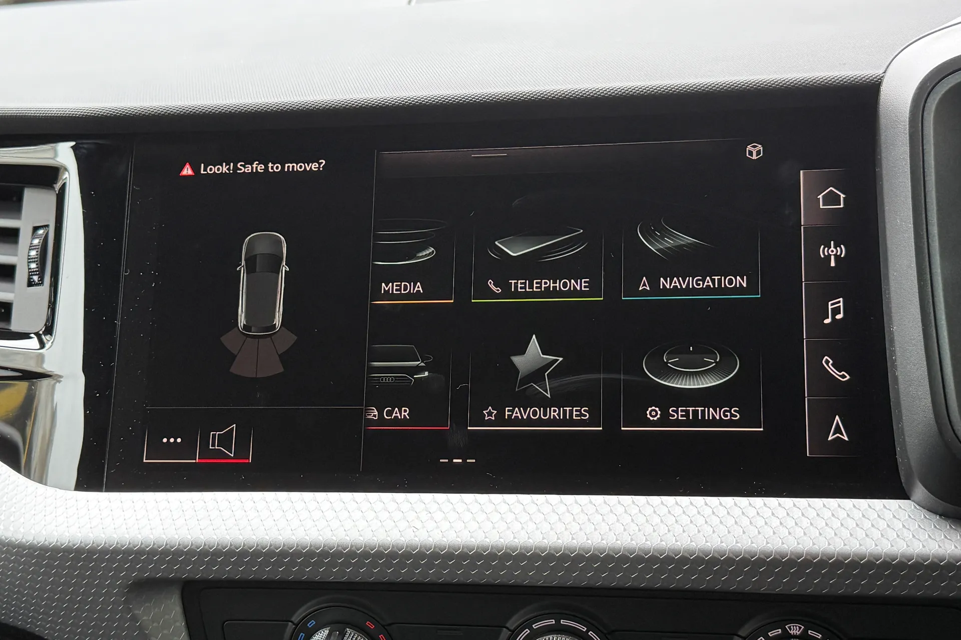 Audi A1 thumbnail image number 18