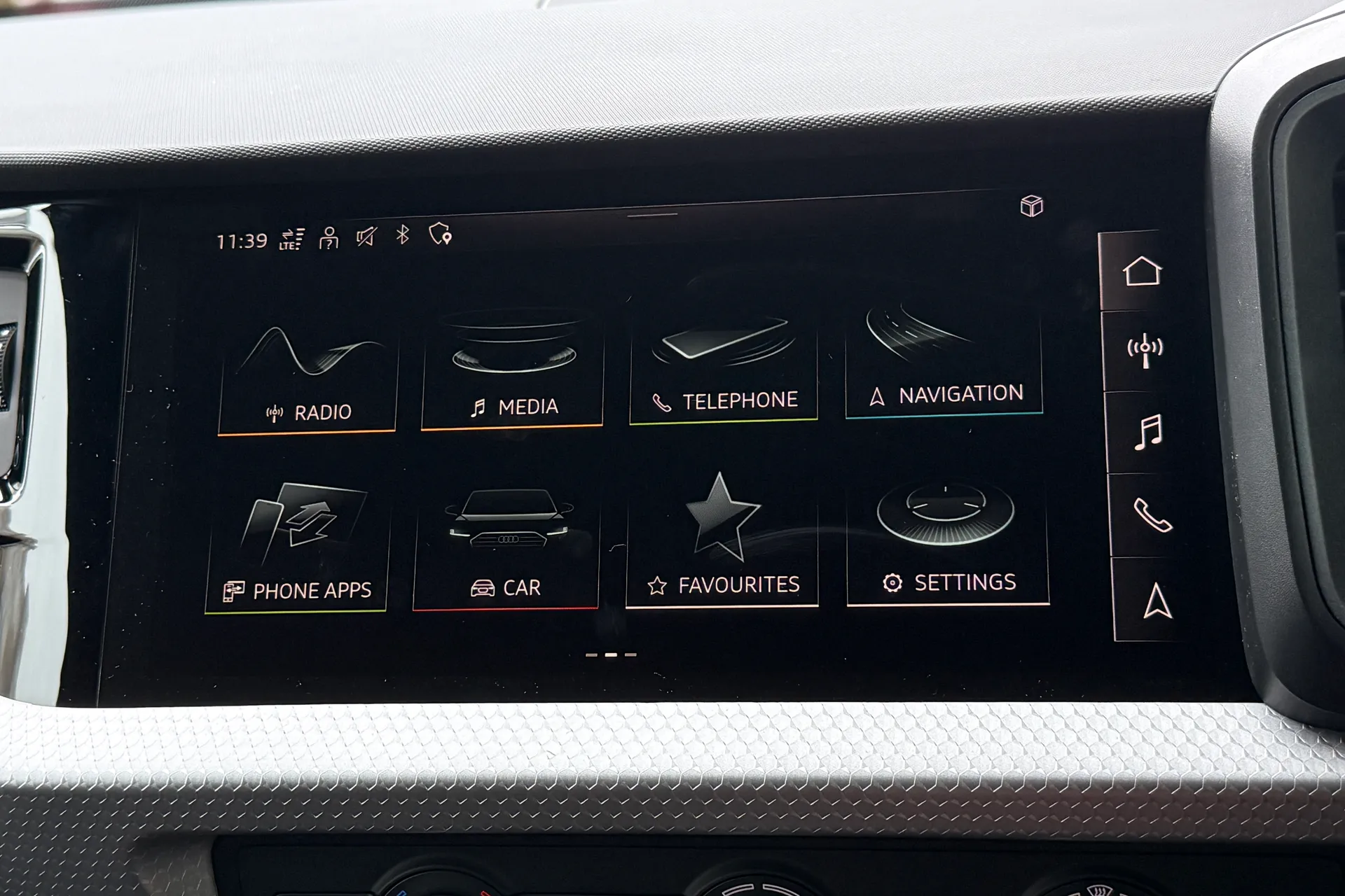 Audi A1 thumbnail image number 19